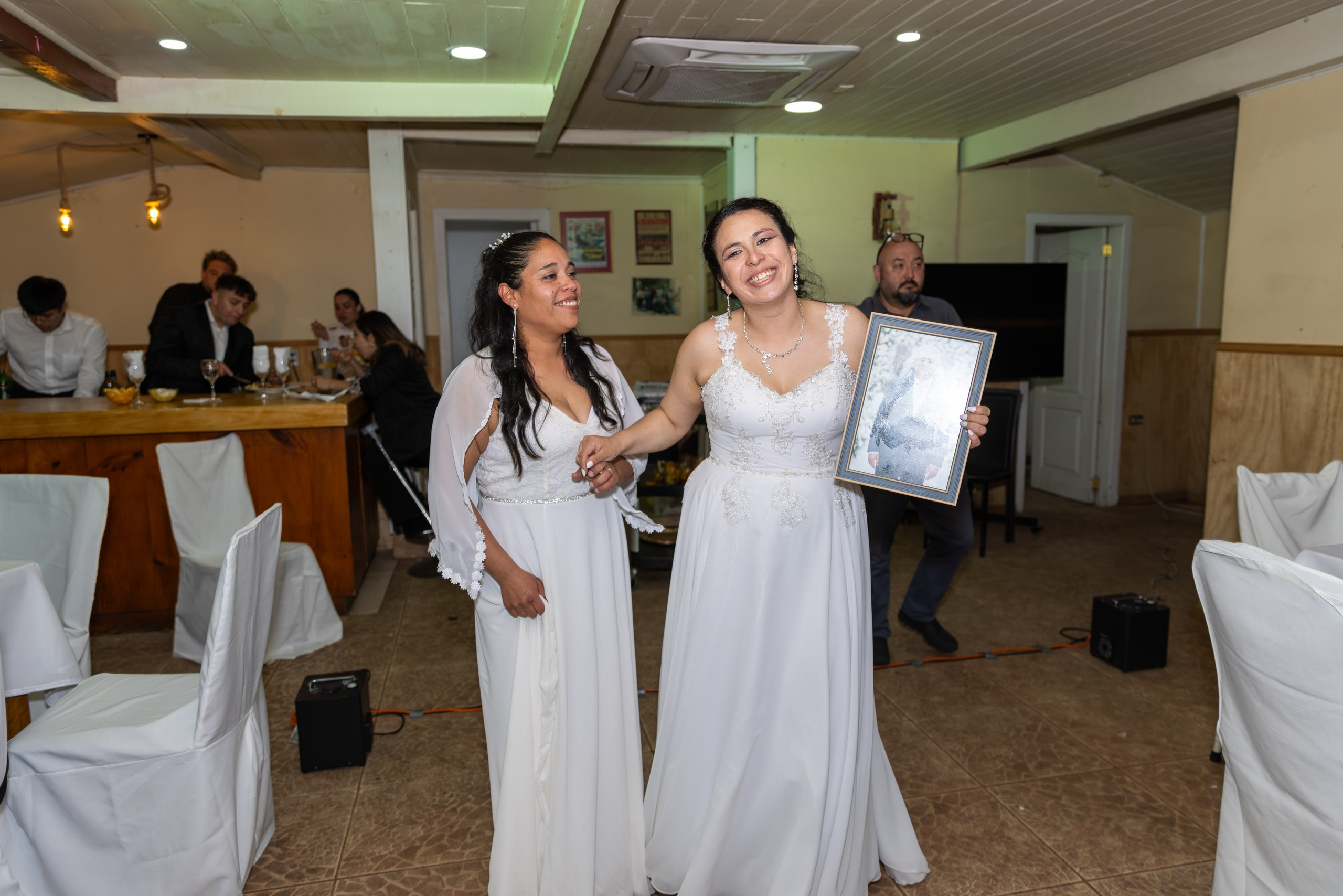 Boda de Caro y Cony. Dinka & Emilio - El arte de preservar lo que no se repite