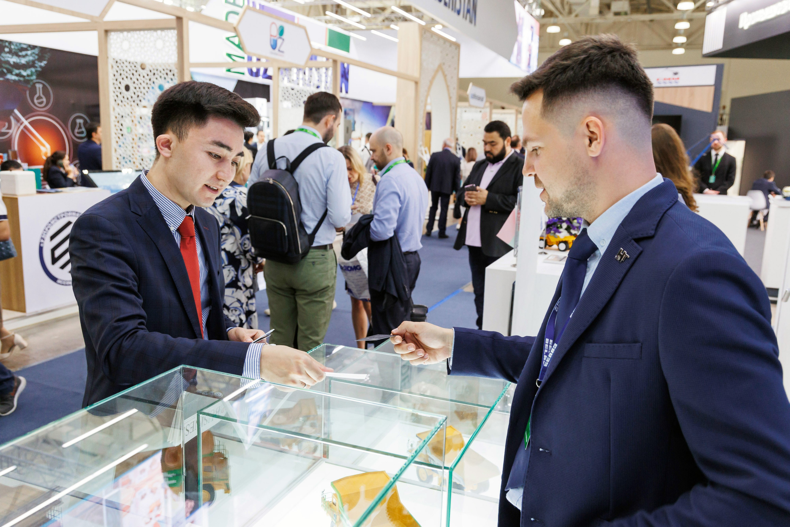 Корпоративные и бизнес встречи, фотоуслуги. Фотограф Юра Артыков, Ташкент