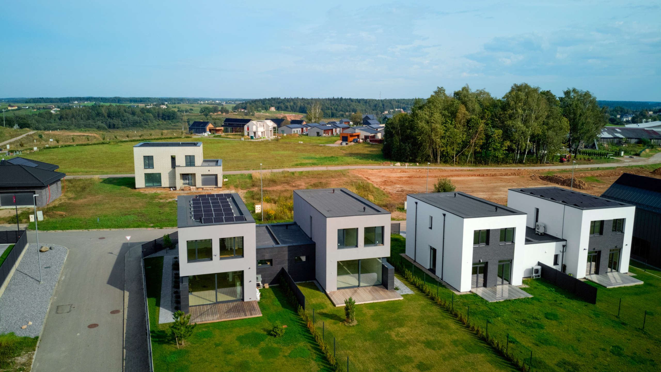 Panoramos g. 9, Bendoriai. Elina Sapiega fotografė Vilniuje