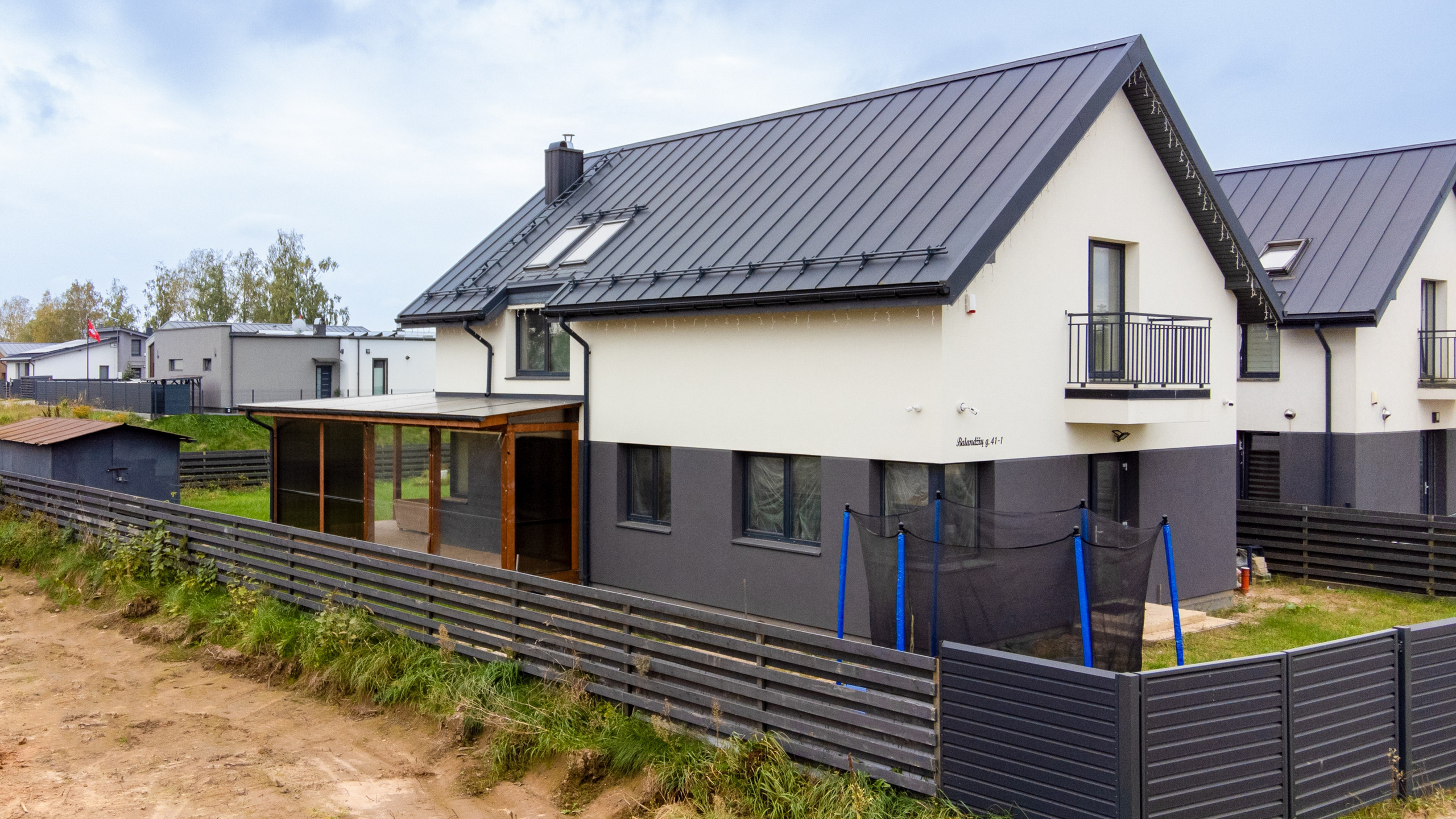 Namas Pilaitėje. Elina Sapiega fotografė Vilniuje