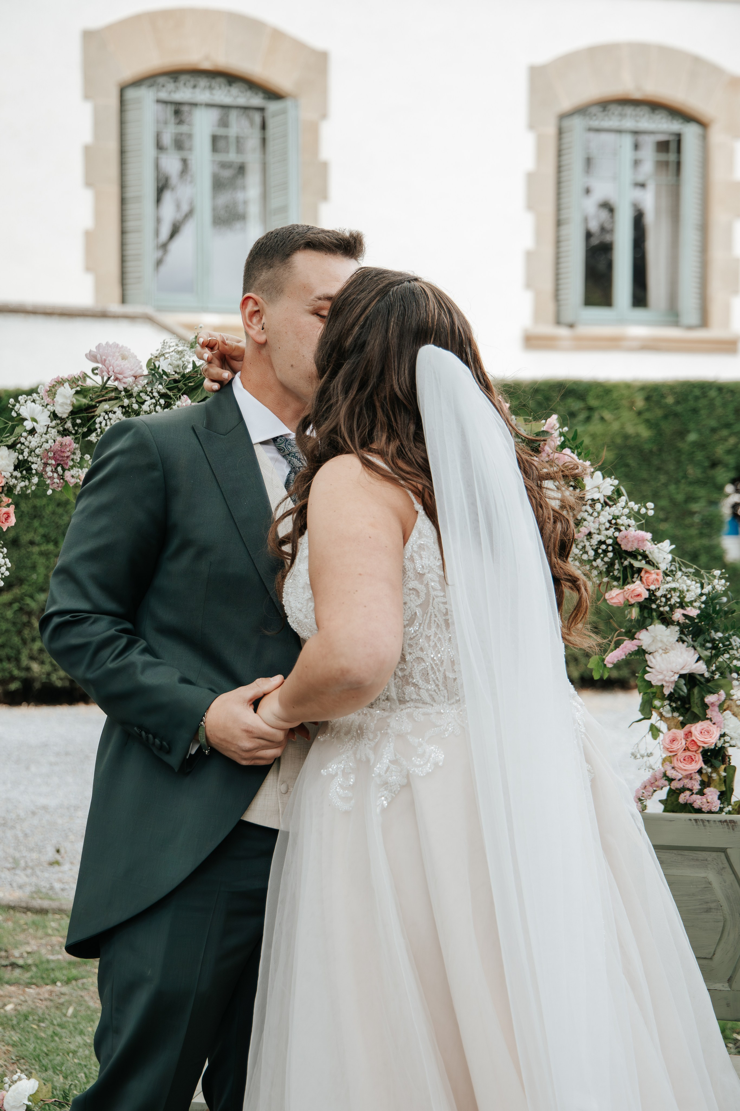 Paula & Pol, 01/05/2026, Torre Simón. Wedding photographer in Girona and Costa Brava| Evgenia Gruntovaya