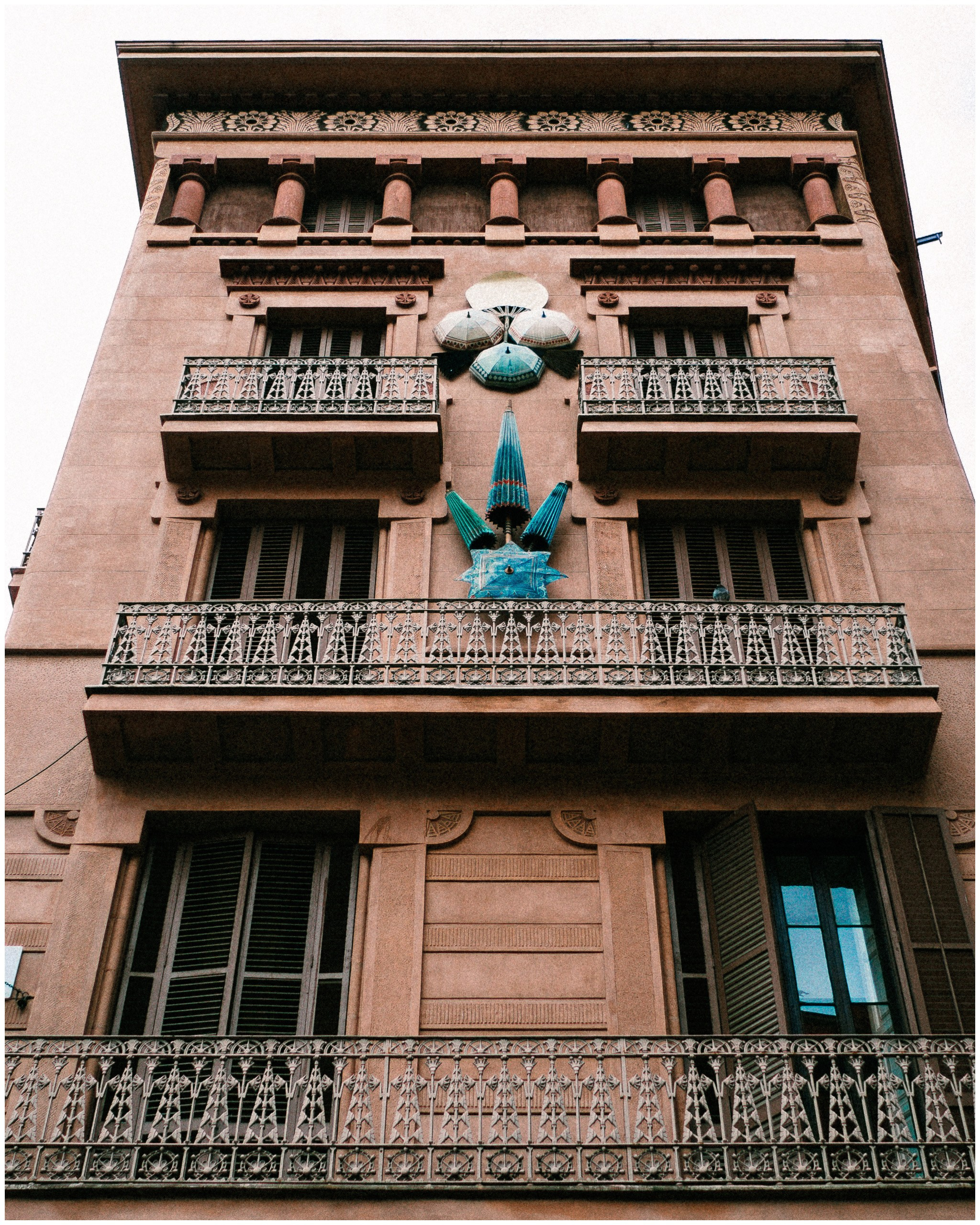 BARCELONA. Inna Mendelson — Photographer