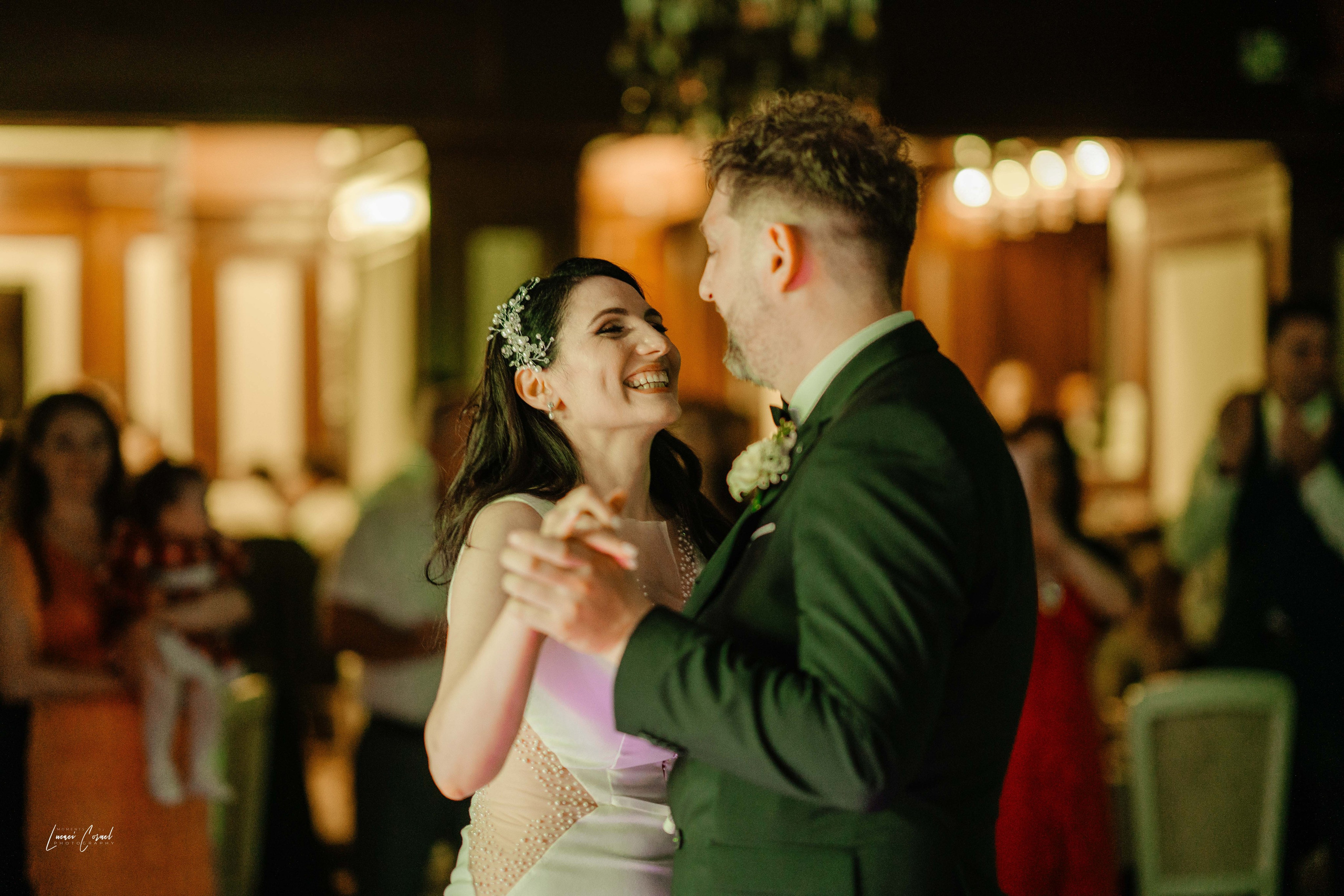 Adina & Alexandru – Nuntă elegantă în Roman. Fotograf de nuntă, corporate, botezuri, majorate și aniversări Roman, Lucaci Cornel