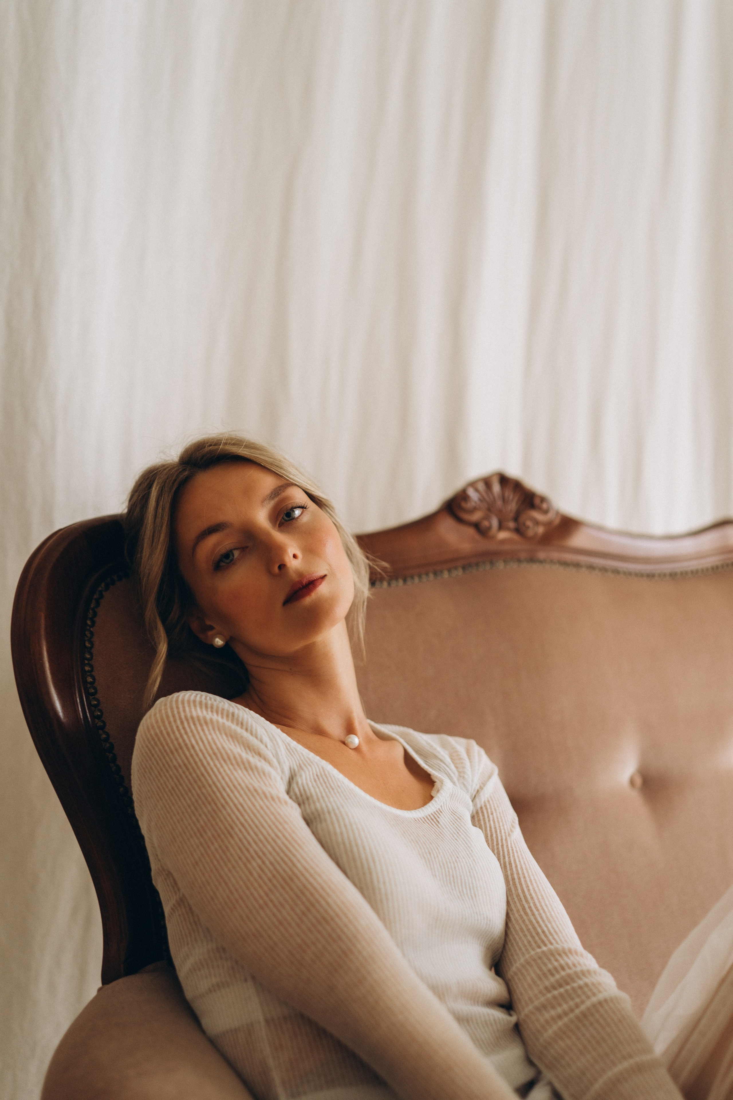 Olga. Wedding and potrait photographer in Helsinki Vickan O