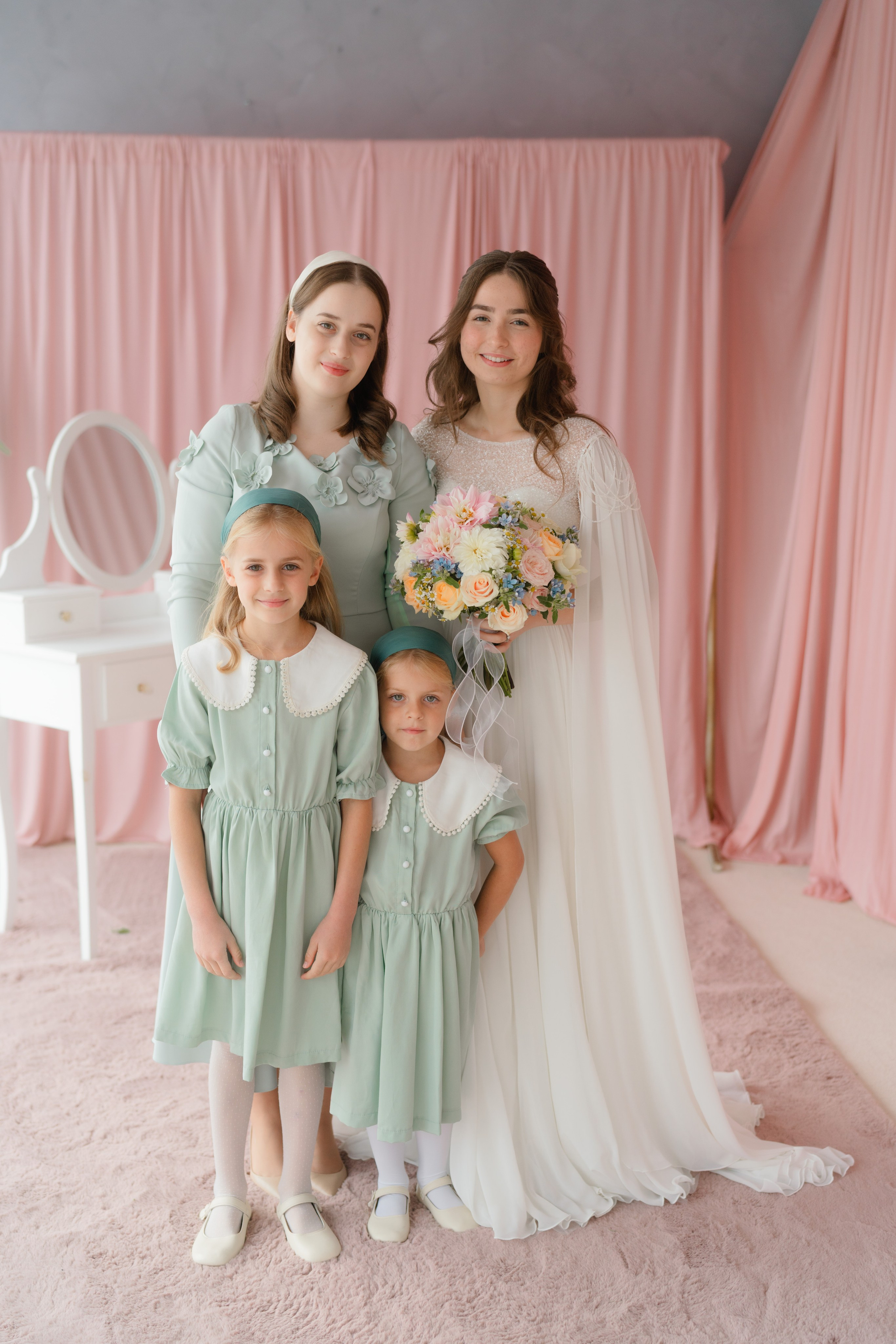 Miruna | Ruben Preview. Main