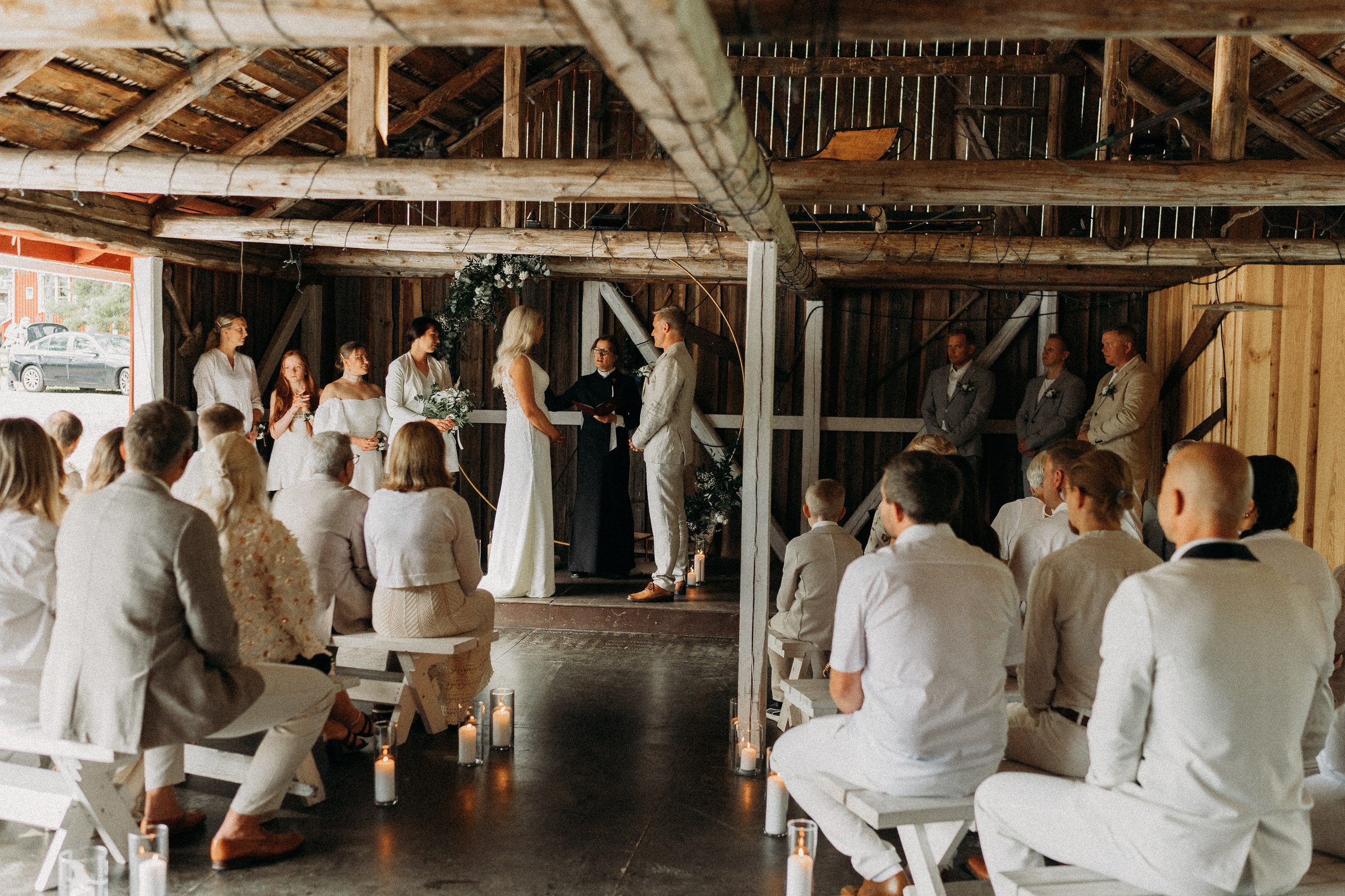 A&O. Wedding and potrait photographer in Helsinki Vickan O