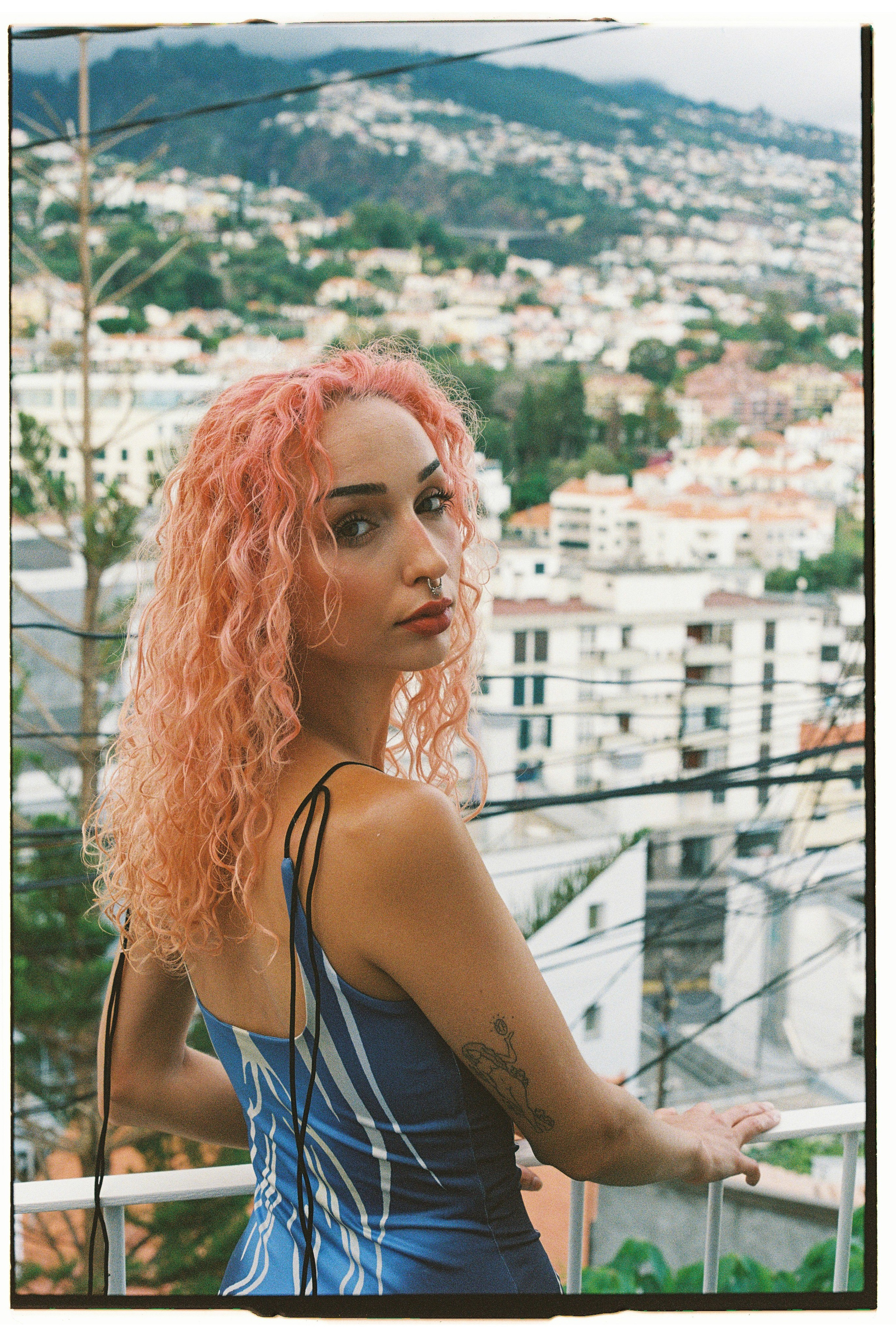 Adriana Butterfly. Portrait photographer in Madeira — Marina Shtukina