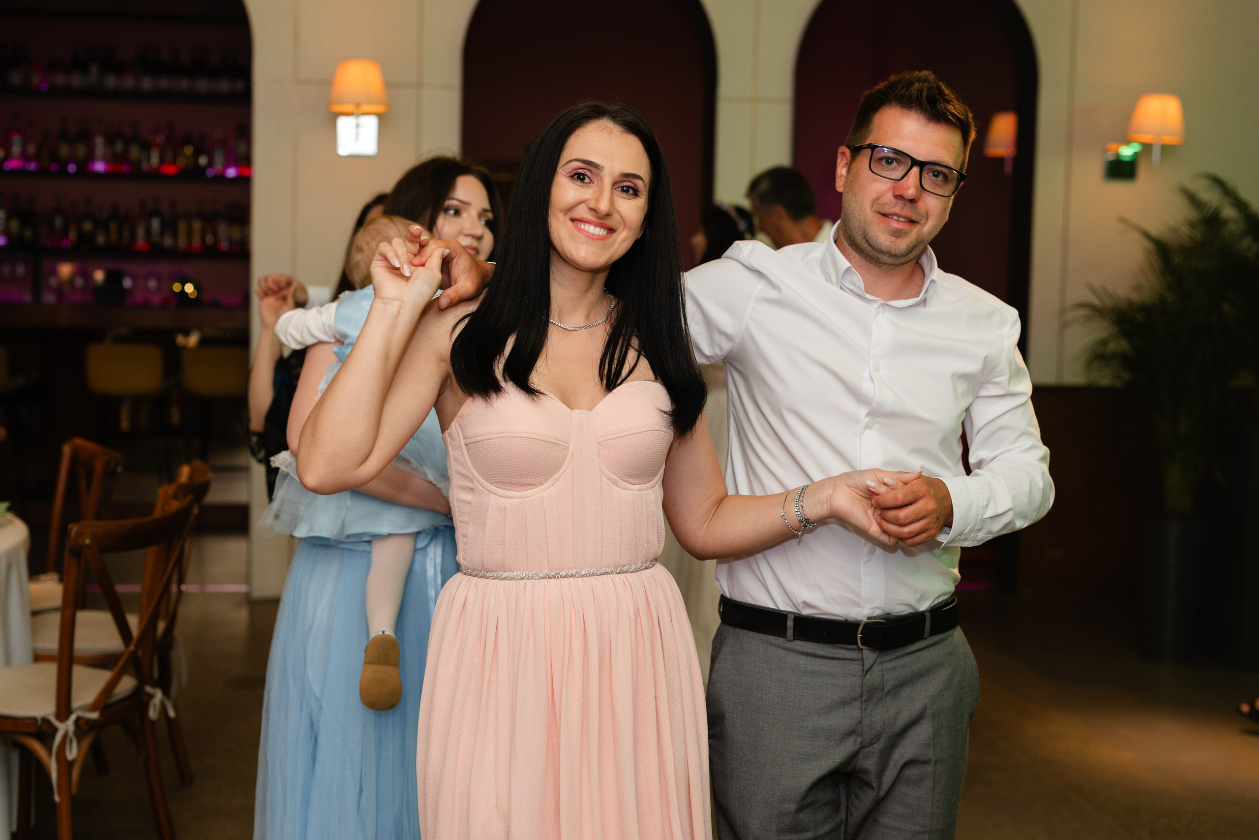 Flori & Cosmin. Main