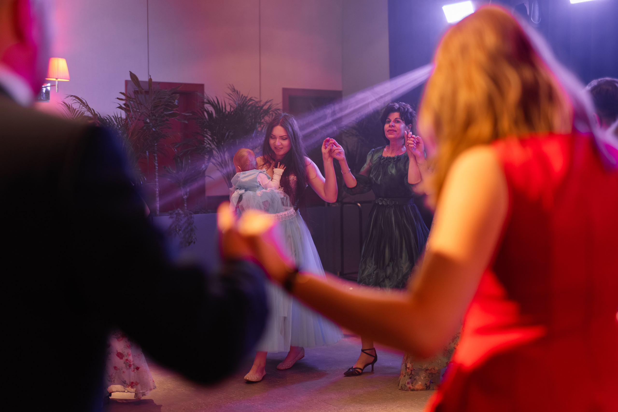 Flori & Cosmin. Main