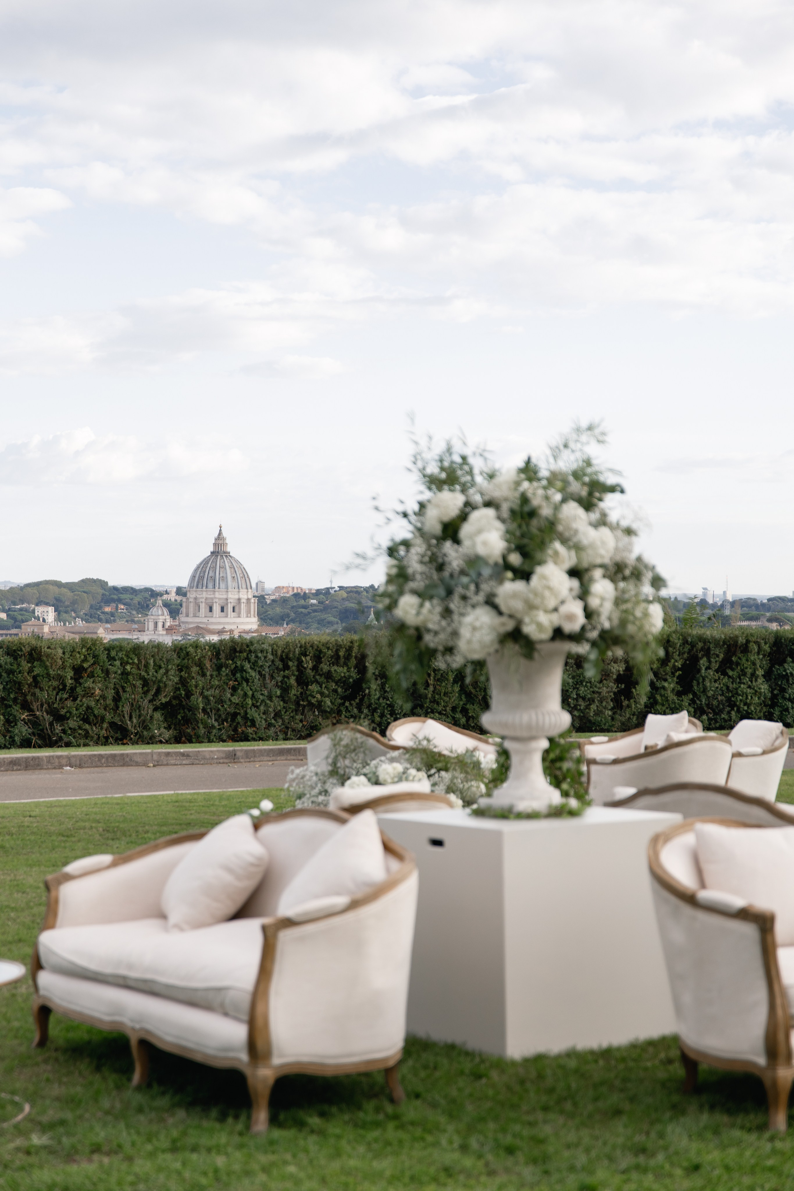 Wedding photographer Italy Rome, Tuscany, Lake Como, Sicily, Puglia. Wedding Photographer Rome Tuscany Como Sicily Puglia Amalfy Italy- Oksana Savenchuk