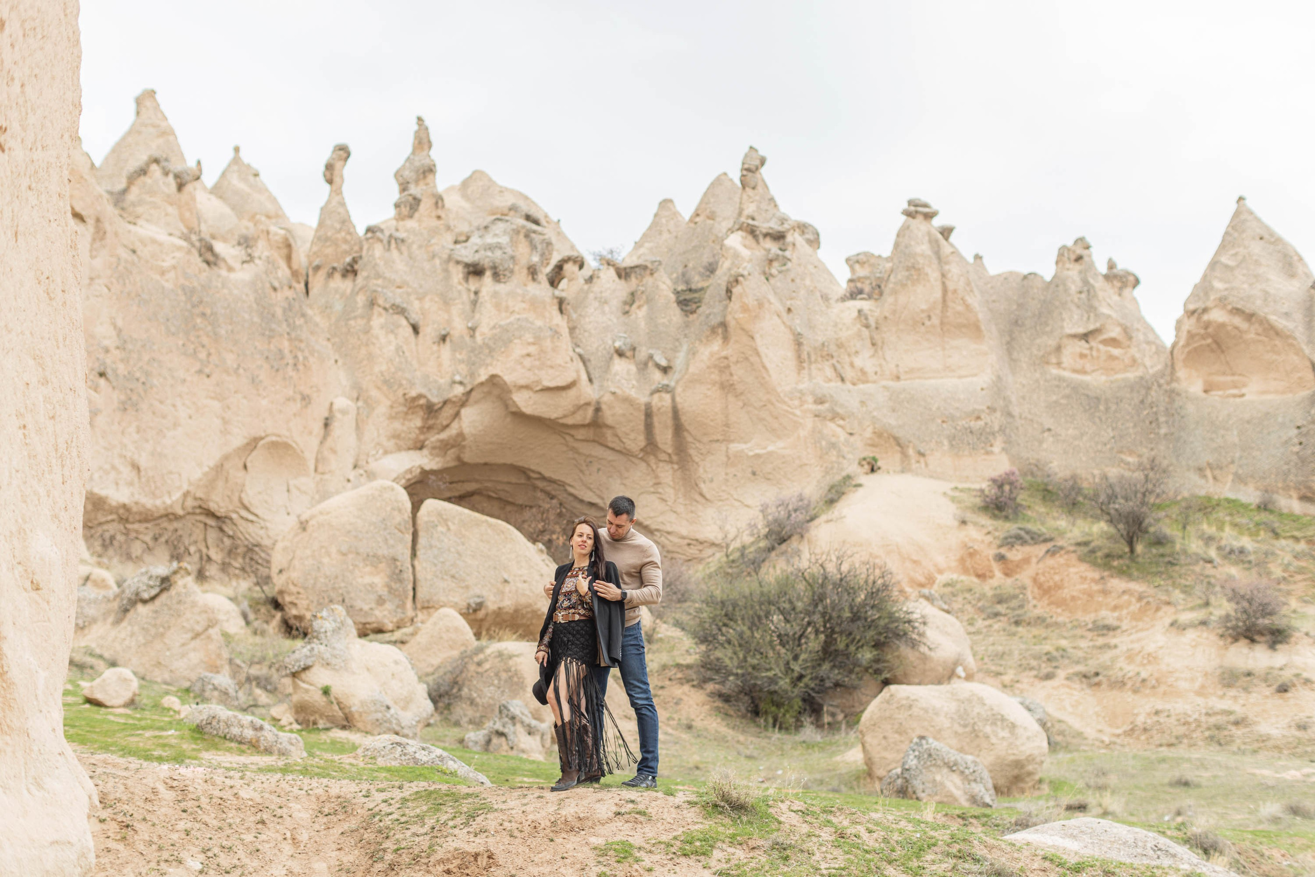 Stylish Photoshoot in the Charming Streets and Valleys of Cappadocia. Julia Ganch I Fashion Wedding Photography I Cappadocia Turkey