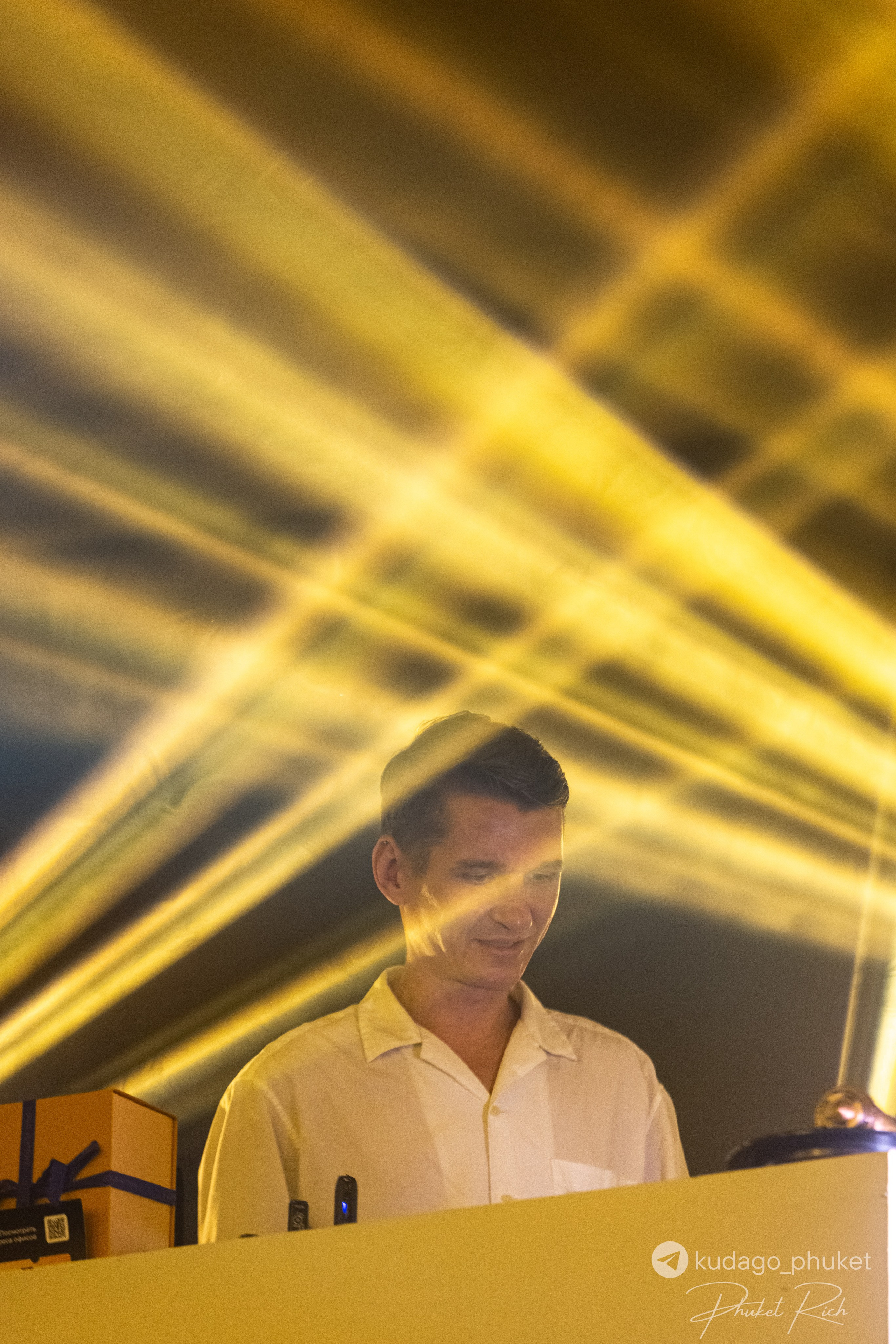 Вечеринка «Код да Винчи» | Фоторепортаж | Афиша | DAVAYSXODIM.com PHUKET. АФИША|ФОТОРЕПОРТАЖИ|ИВЕНТЫ|ПХУКЕТ