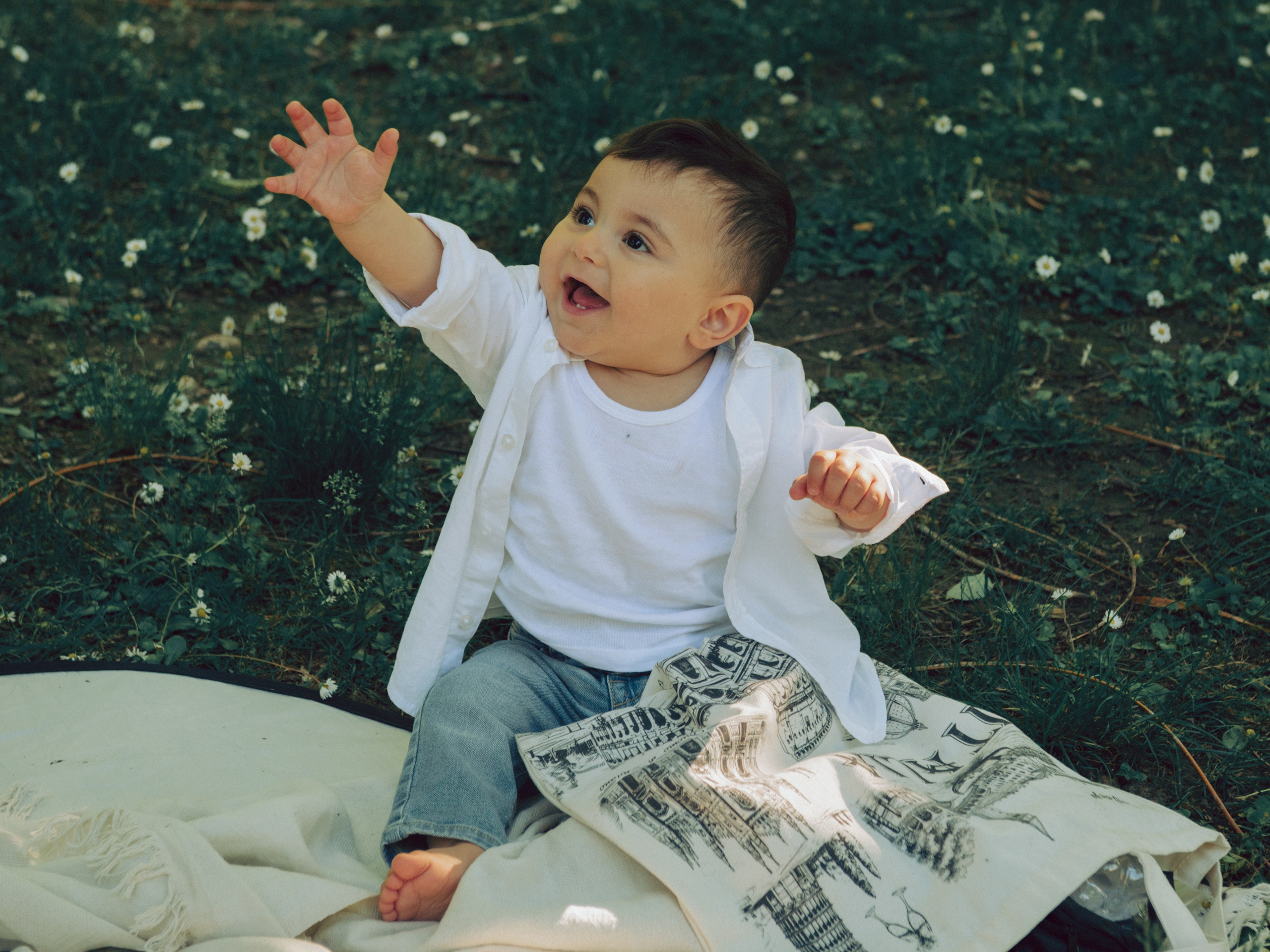 Nassib Maryam & Alexander in Milan. AnaMilanoFoto | Couple & Wedding Photographer in Milan