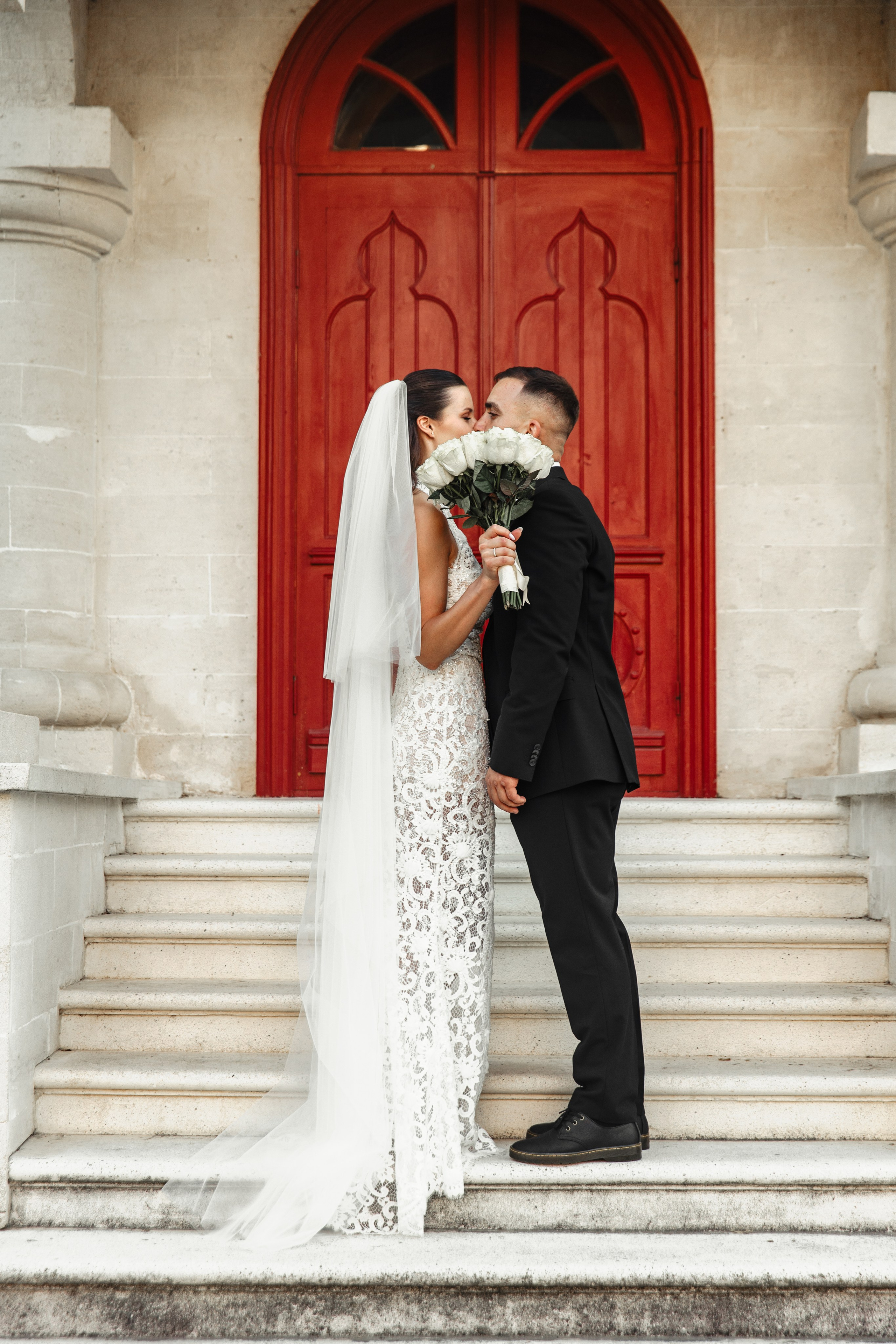 Daniel & Nicoleta. BUREA PRODUCTION