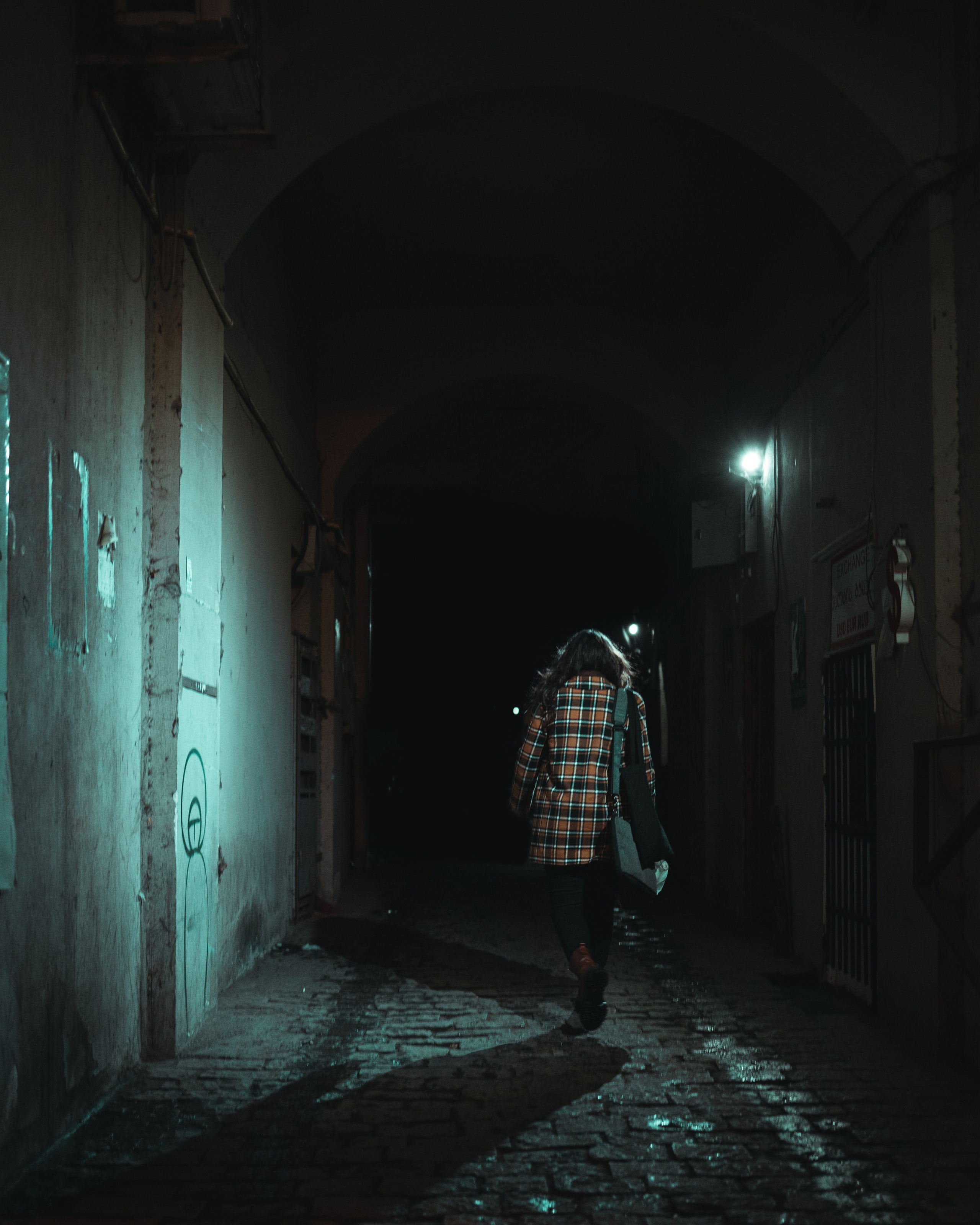 T B I L I S I. Bspander