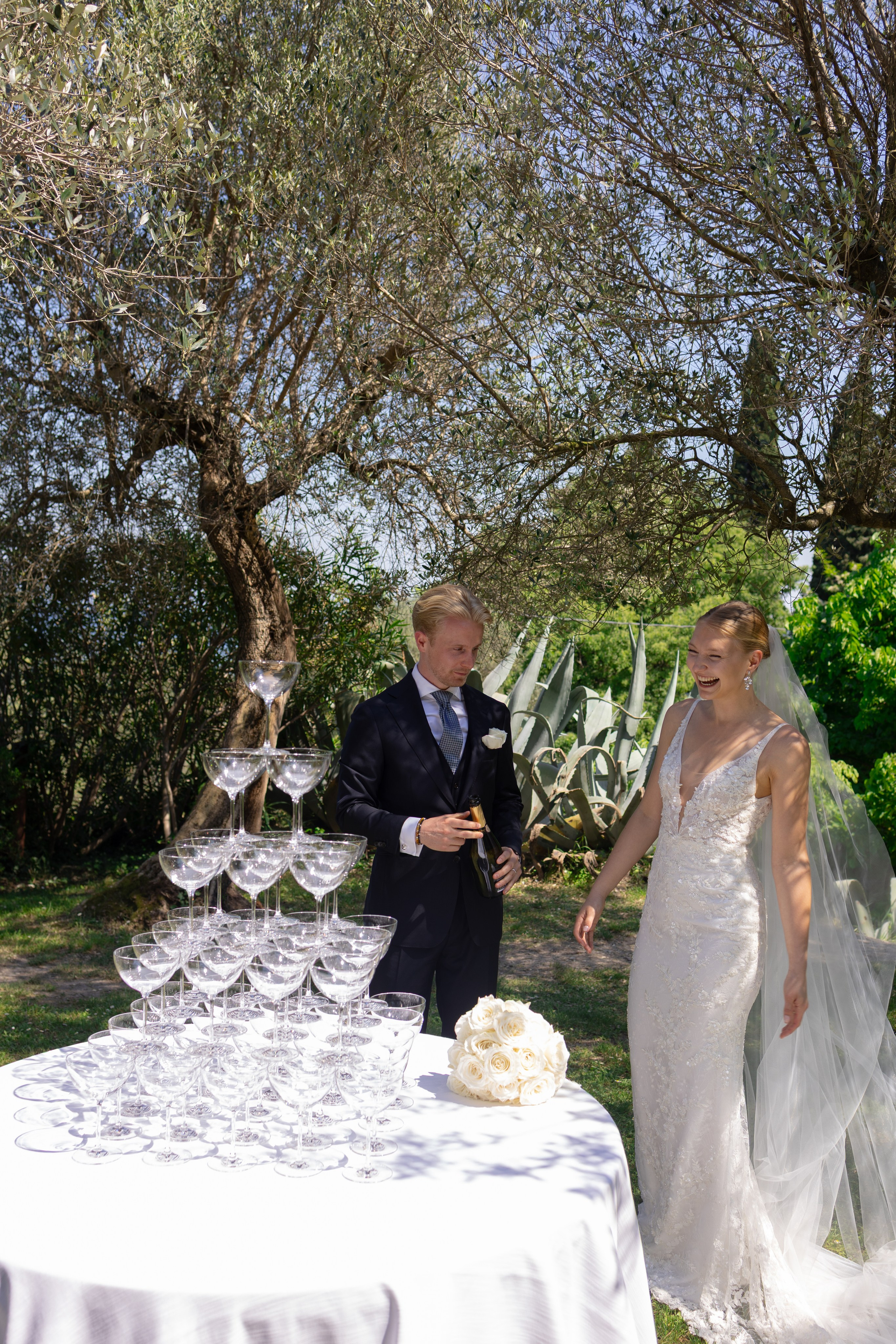 C&J. Garda Lake Wedding Planner