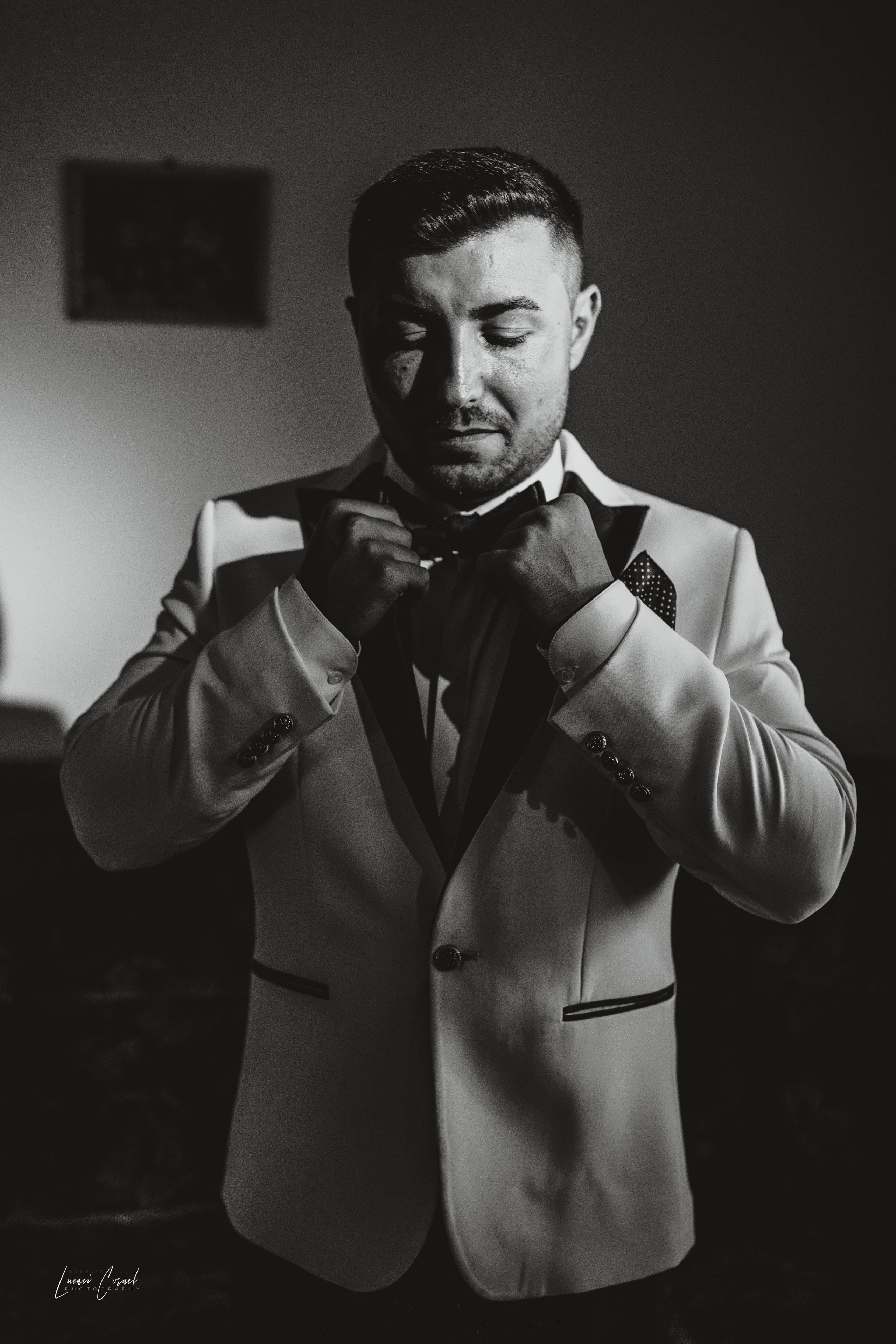 Portrete – Eleganță și expresivitate. Fotograf de nuntă, corporate, botezuri, majorate și aniversări Roman, Lucaci Cornel