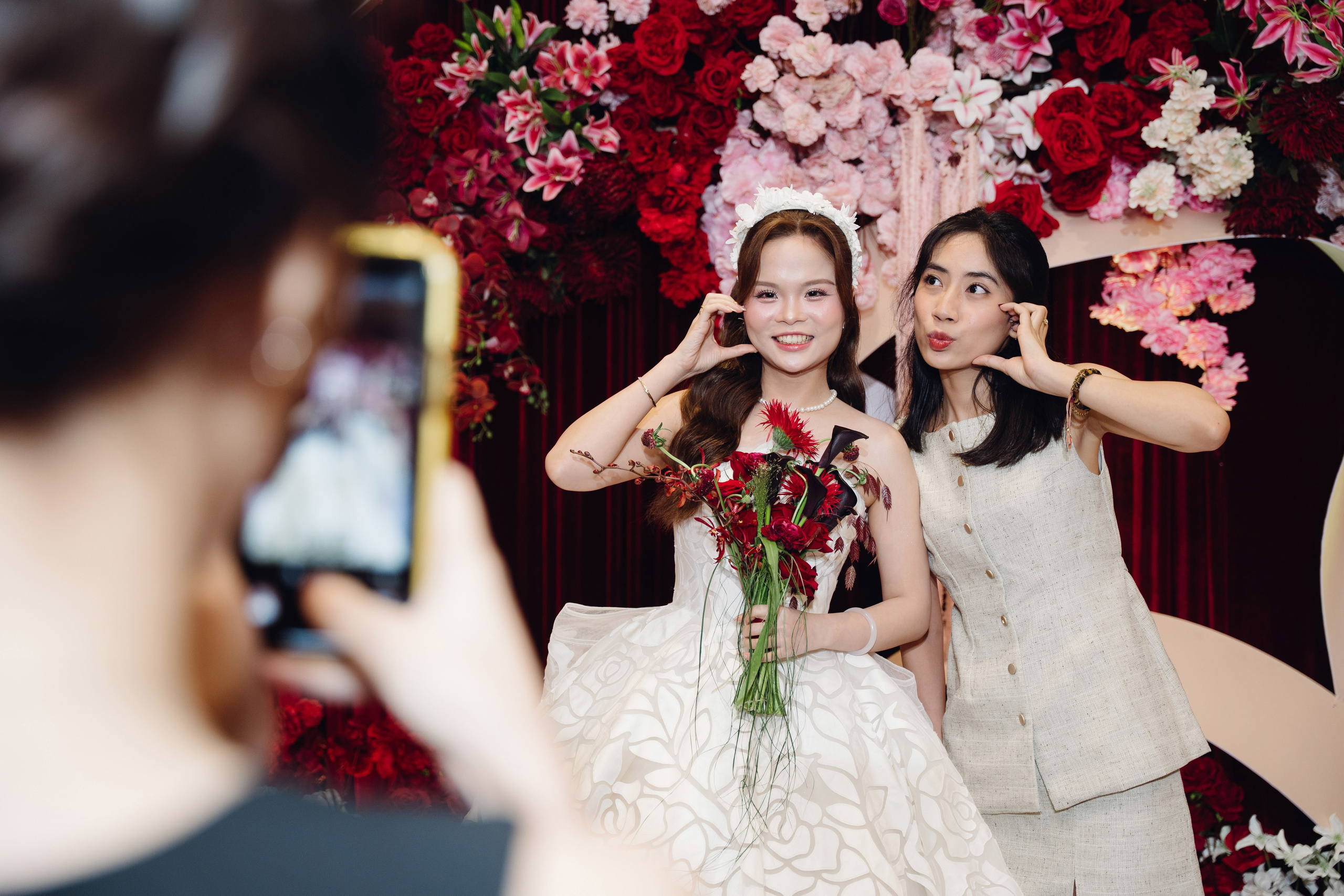 Zhang + Dinh | Photojournalism. BenColor Studio