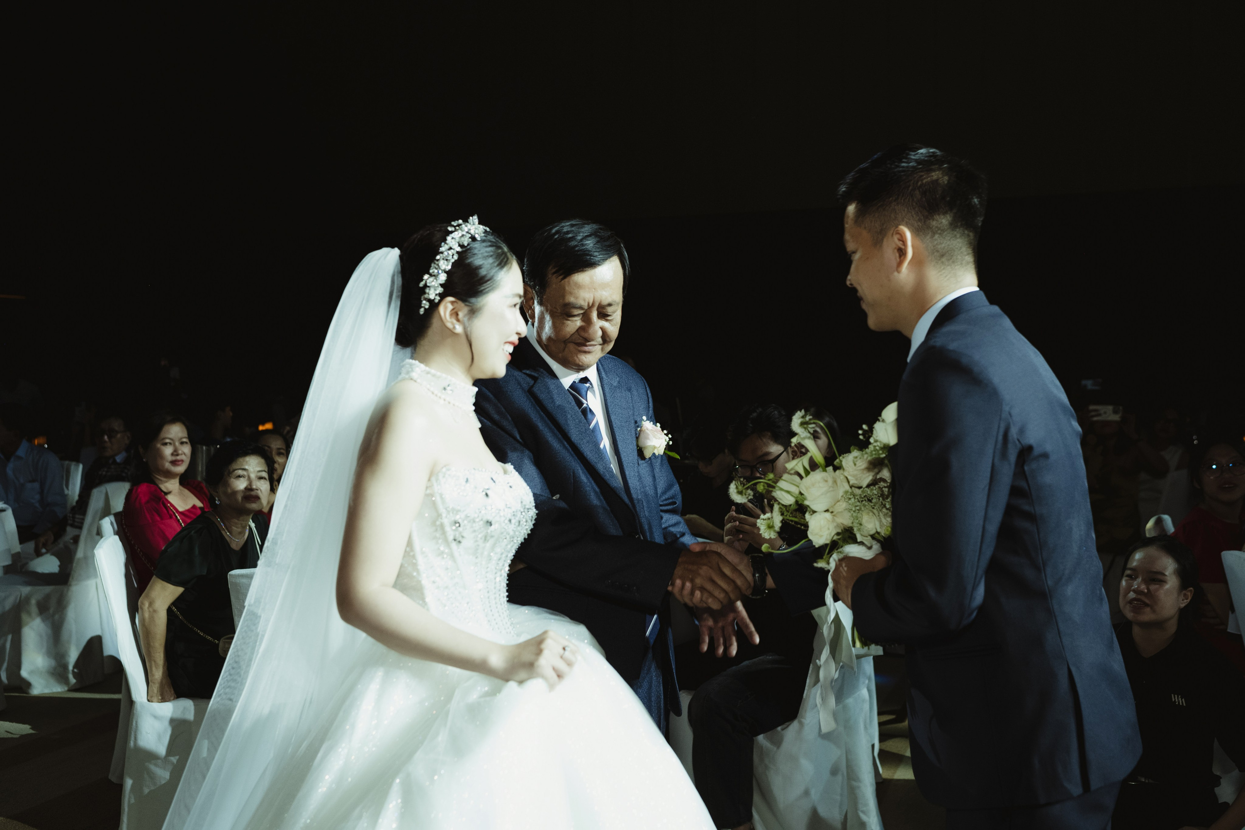 Thang + Quynh | Photojournalism. BenColor Studio