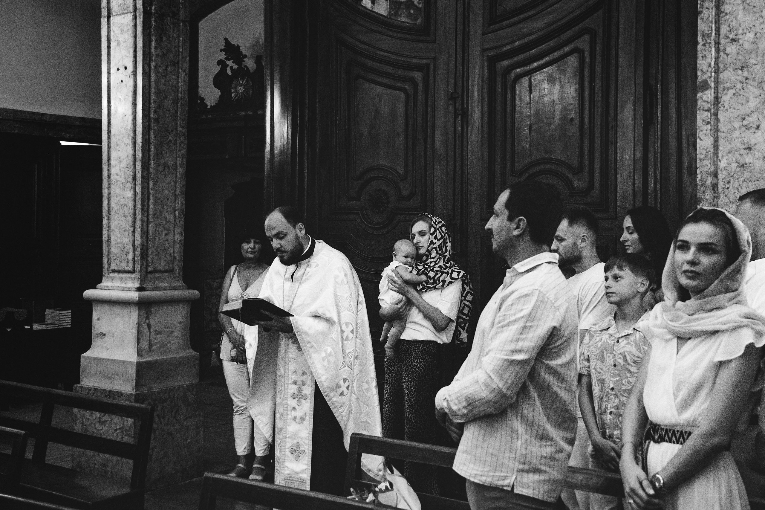 Хрещення. Валерія Сичова. Сімейний та репортажний фотограф в Португаліі