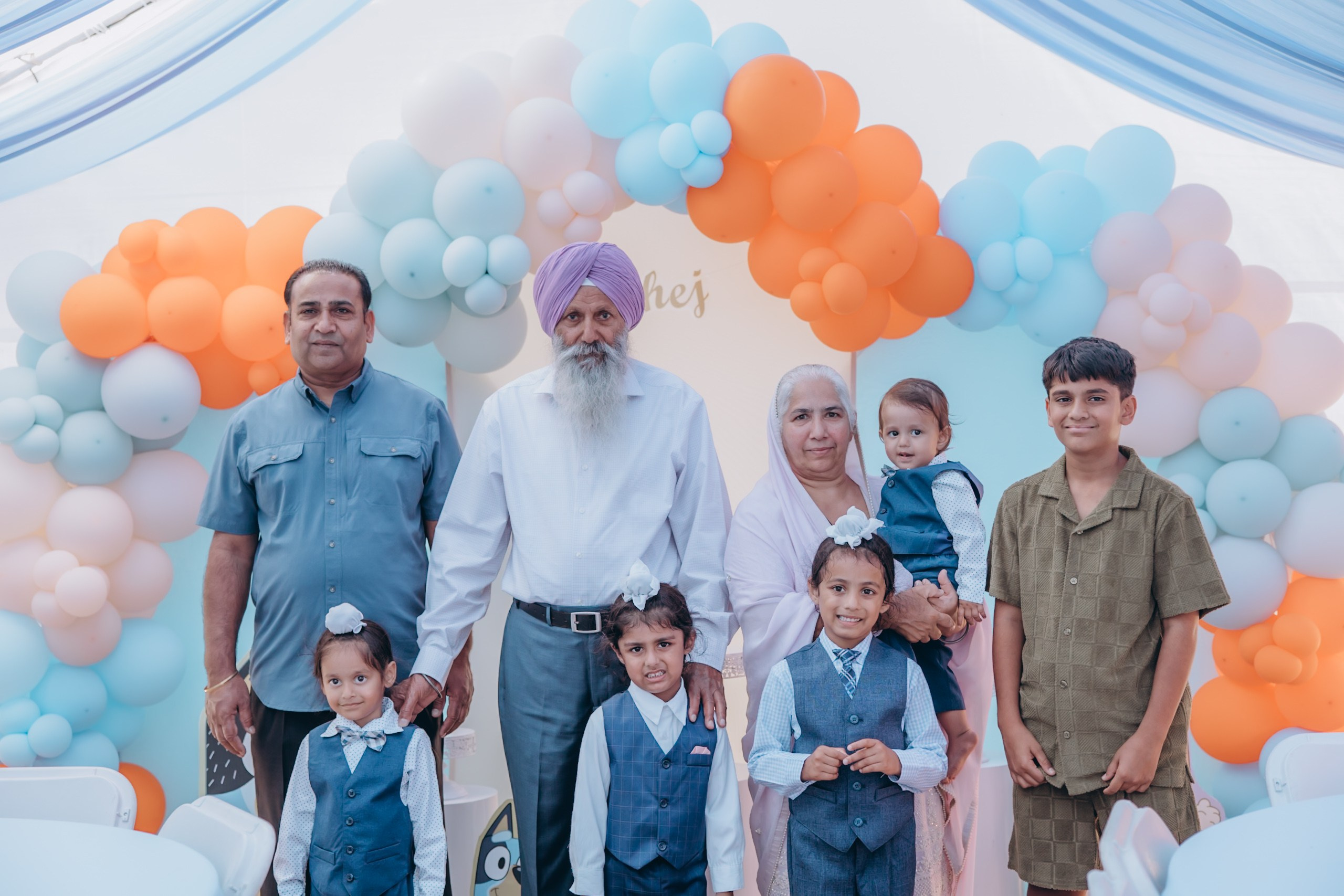 Events and big family photos. Family and children’s lifestyle photographer Elena Tumanova