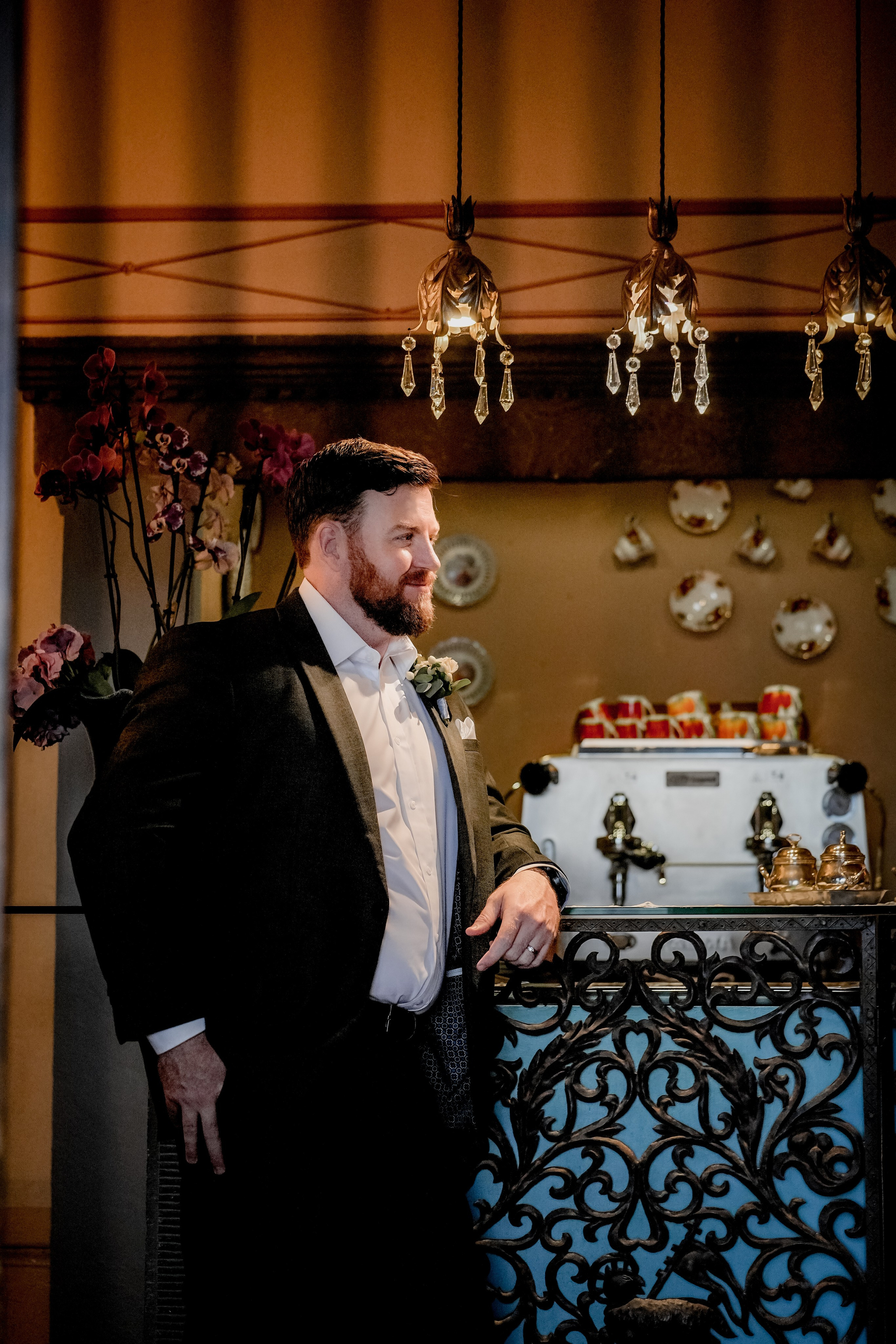 Elopment in Cortona. Villa Falconiere. Wedding Photographer in Italy