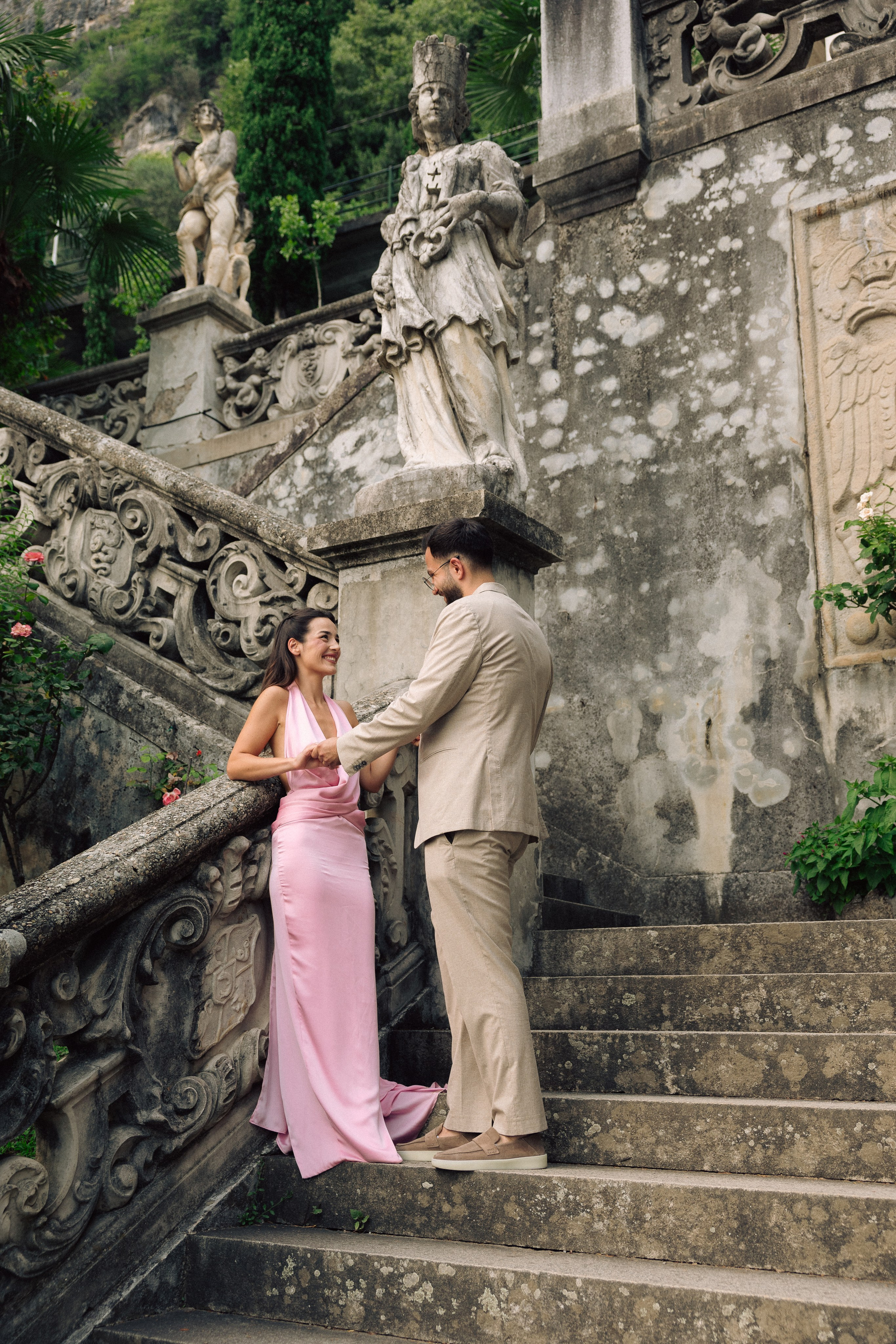 Romantic engagement portraits in the gardens of Villa Monastero, Lake Como