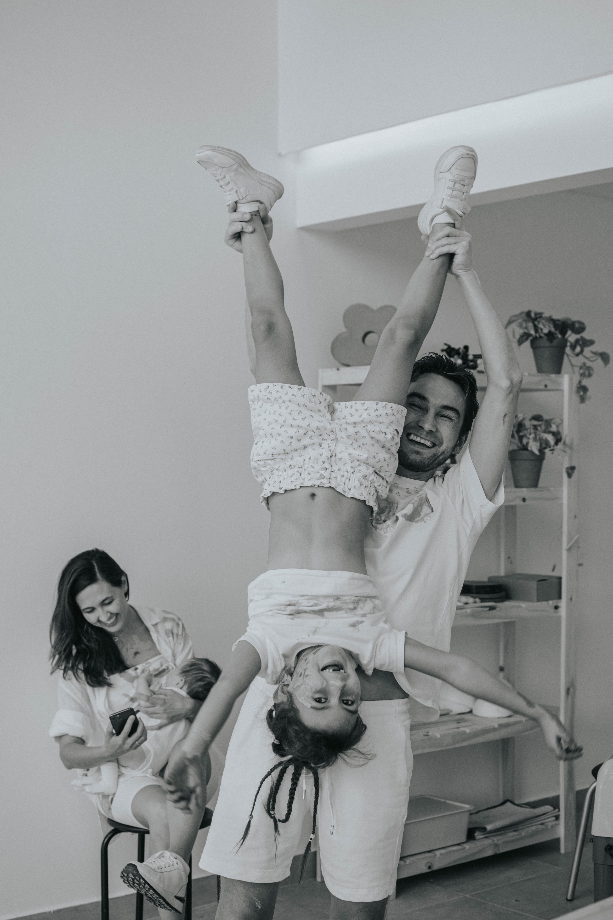 Family pottery shoot. Buenos Aires. Photographer @elmirkami in the city of Buenos Aires