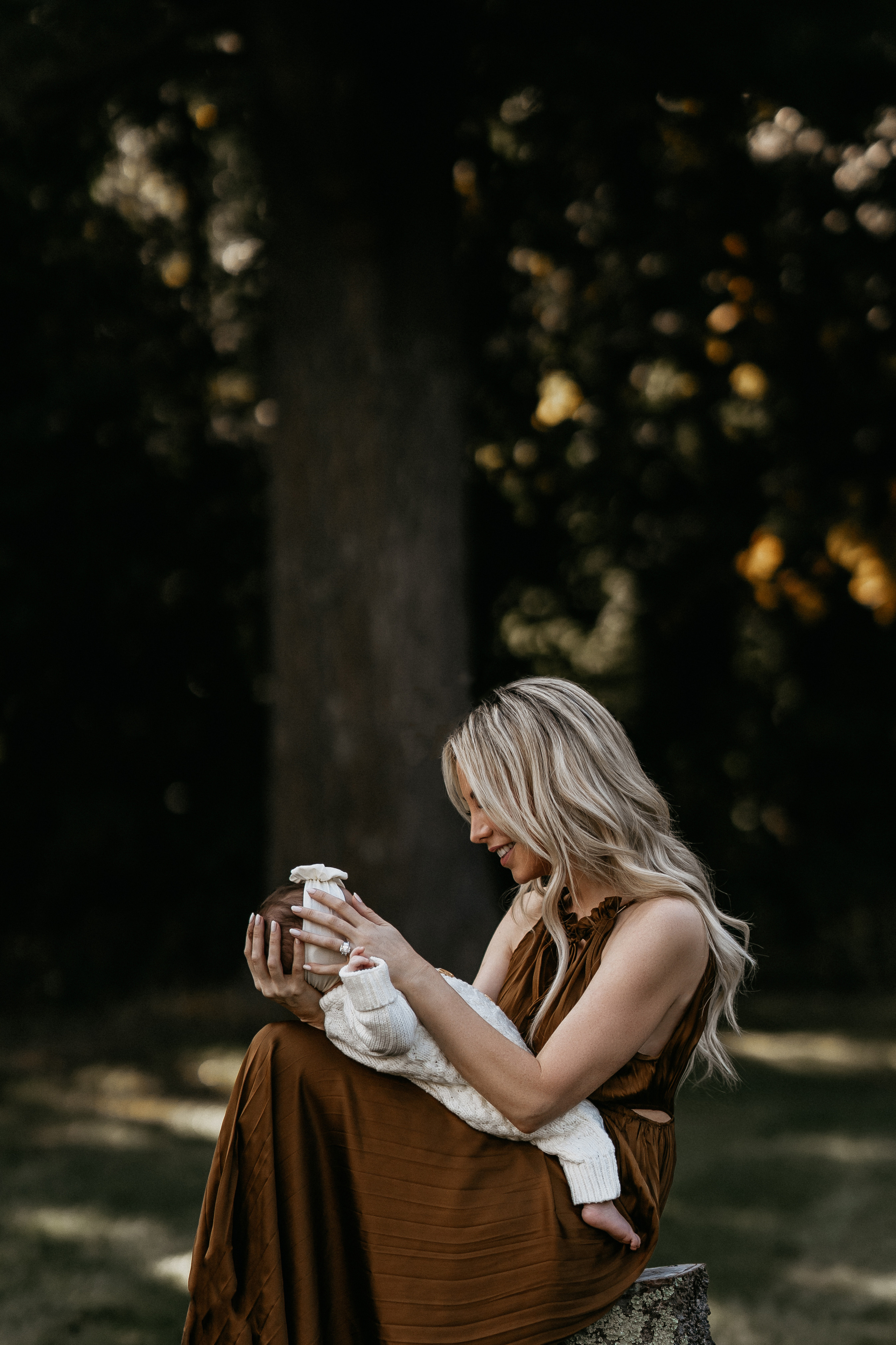 Alyson. Modern maternity photographer in Long Island New York