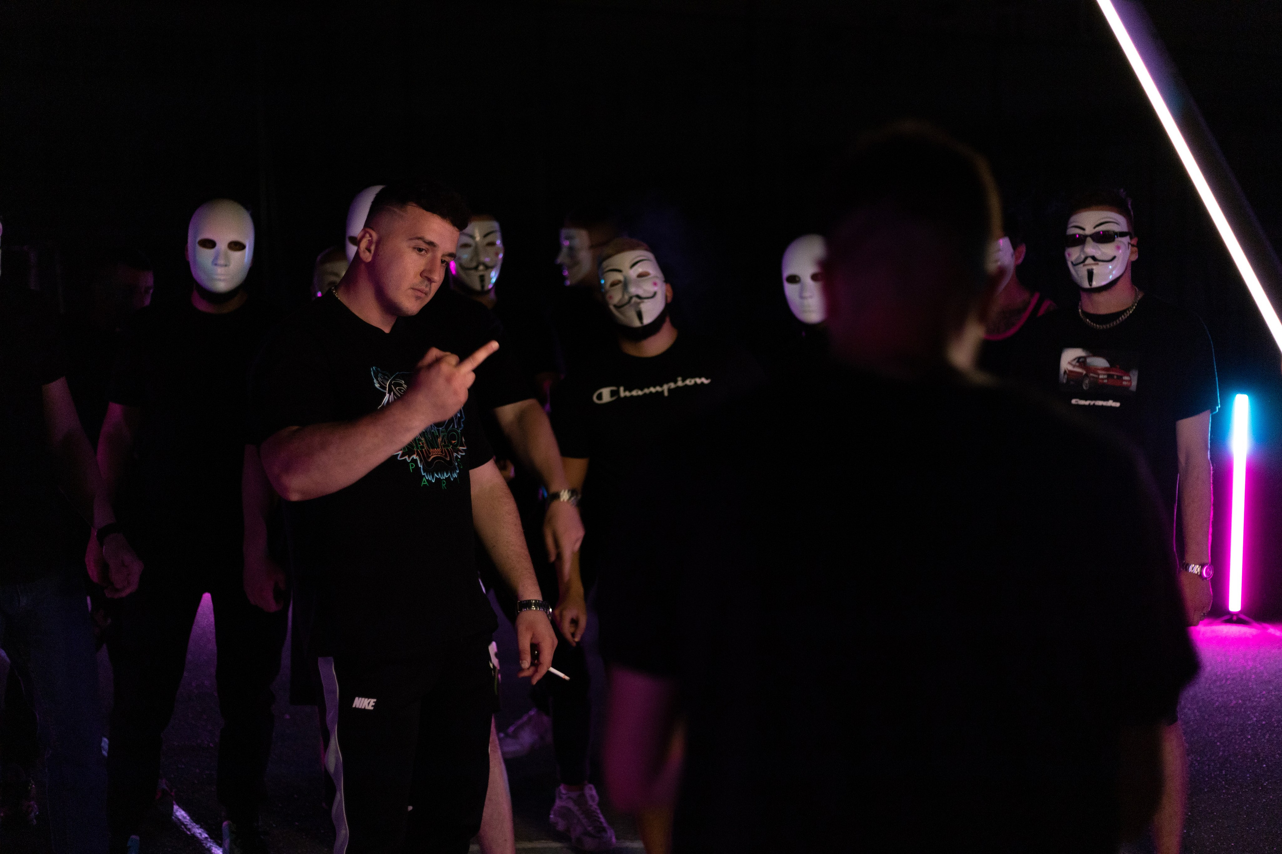 Igor Buzov — Intro