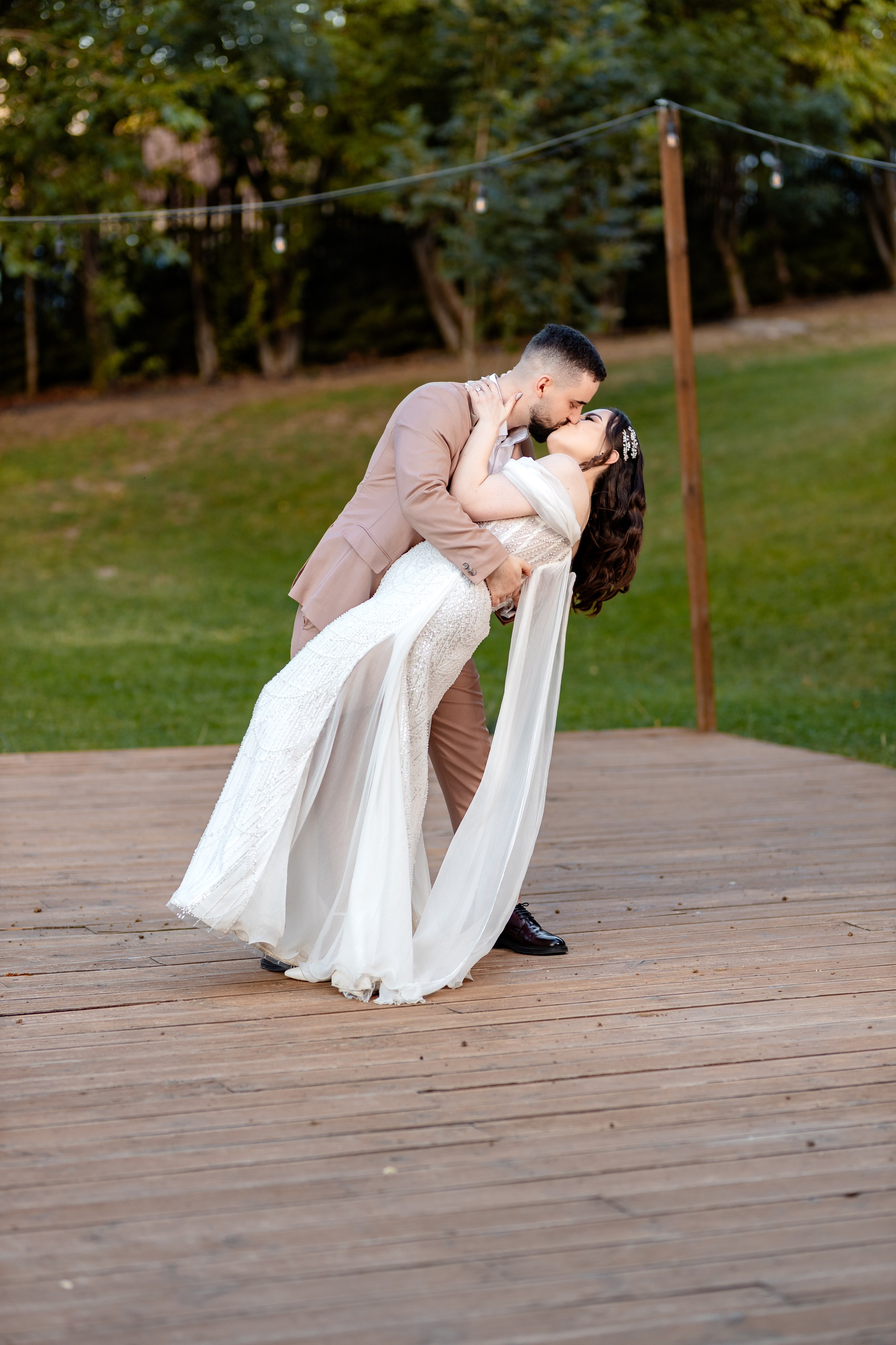 Mihai & Iasmina. Lucian Dedeu — Fotograf de nuntă și eveniment