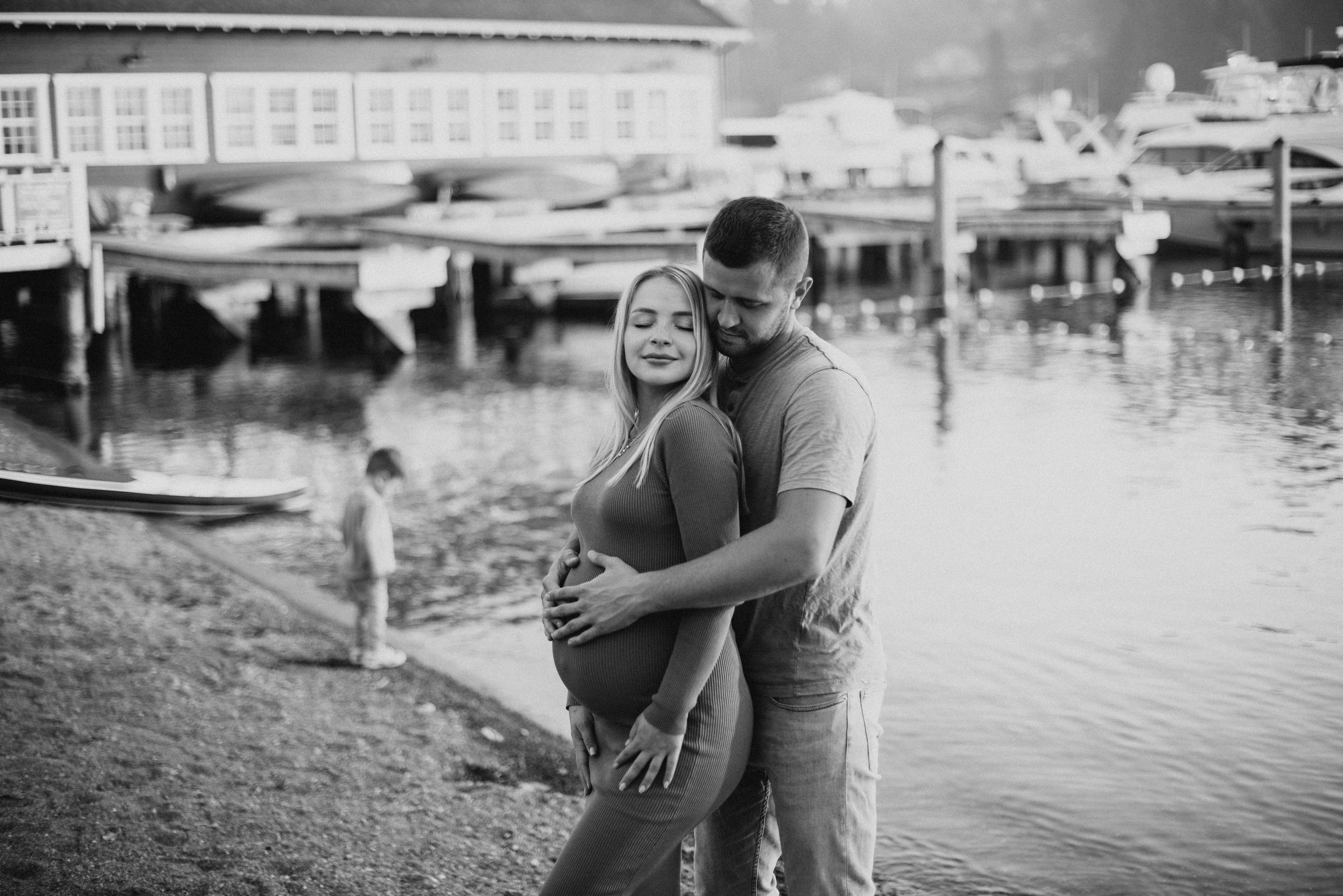 Awaiting for Polina. Newborn, pregnancy, family photographer in New Jersey