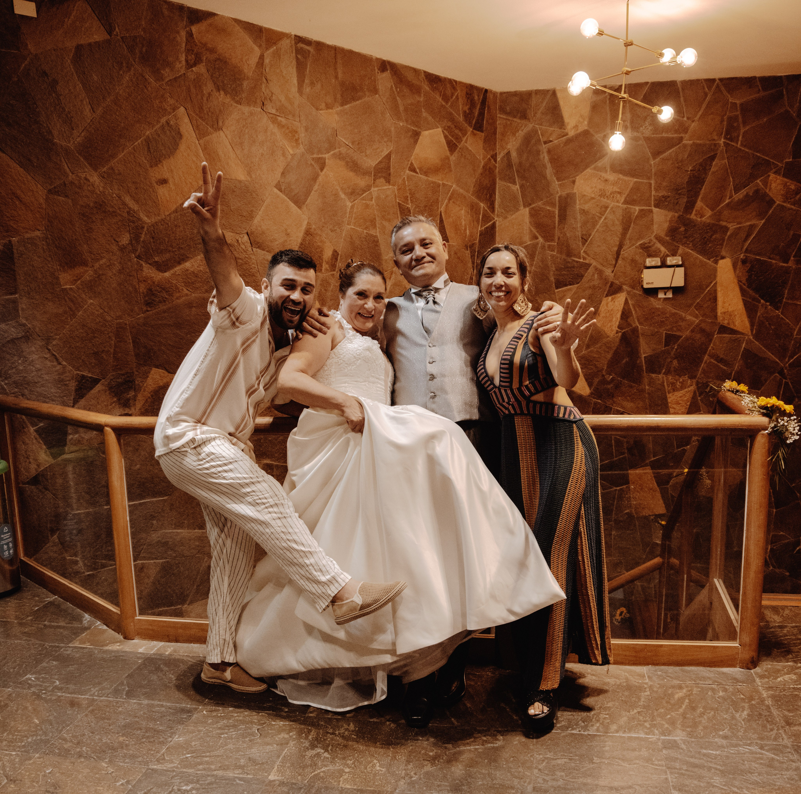 Silvia y Jorge. Dinka & Emilio - El arte de preservar lo que no se repite