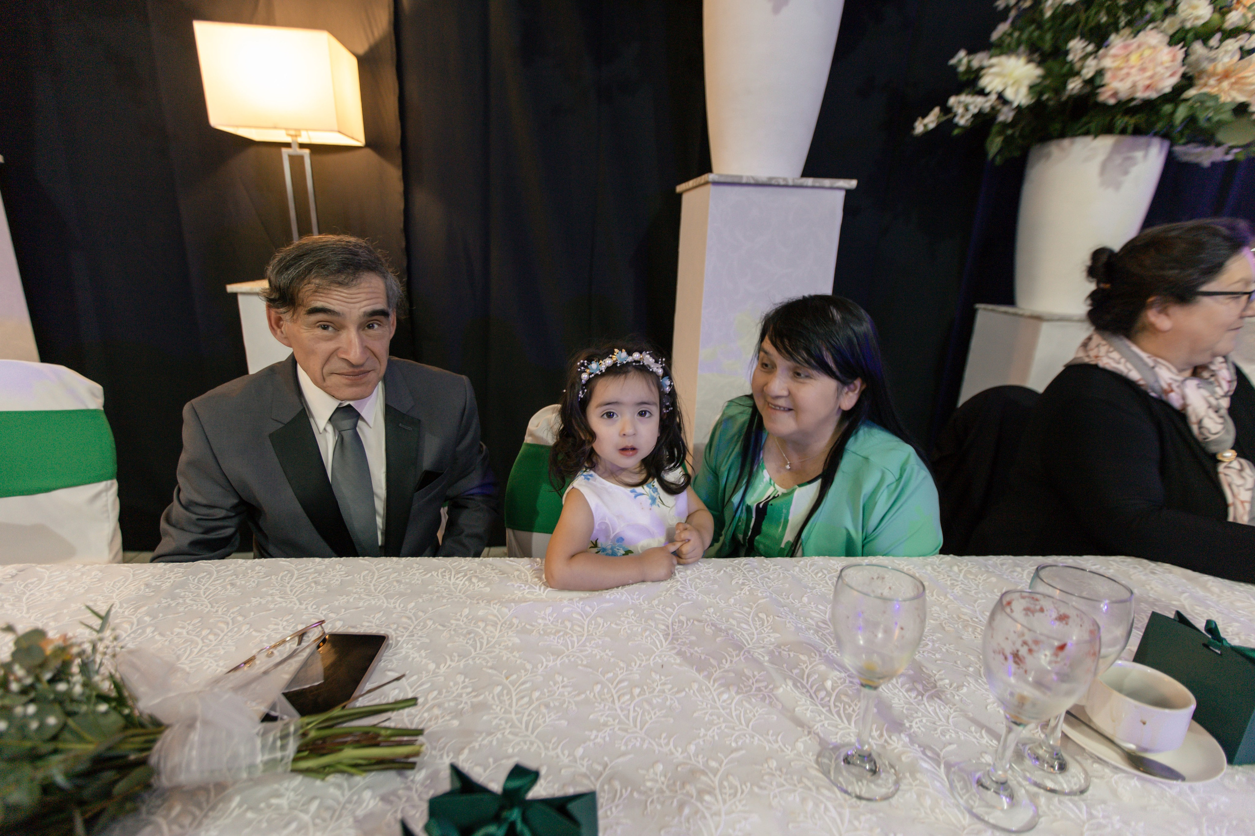 Johana y Edgar. Dinka & Emilio - El arte de preservar lo que no se repite