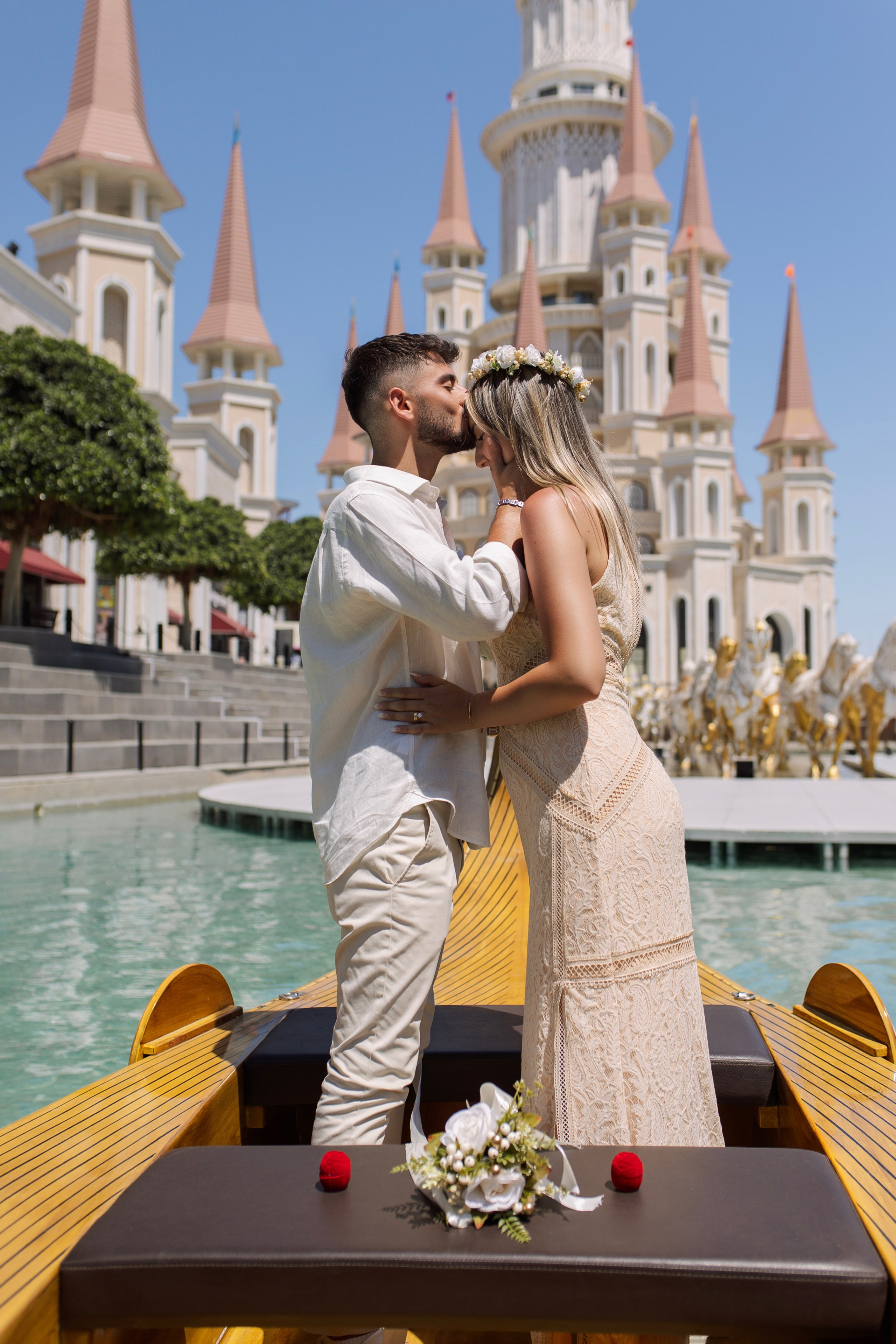 Помолвка молодых и красивых пар. Фотограф в Алании в Турции, Аланья, Сиде, Белек, Анталия, Кемер, Конаклы, Окурджалар. Фотосъемки в Алании. Фотосессия в Алания.Алсу Девели