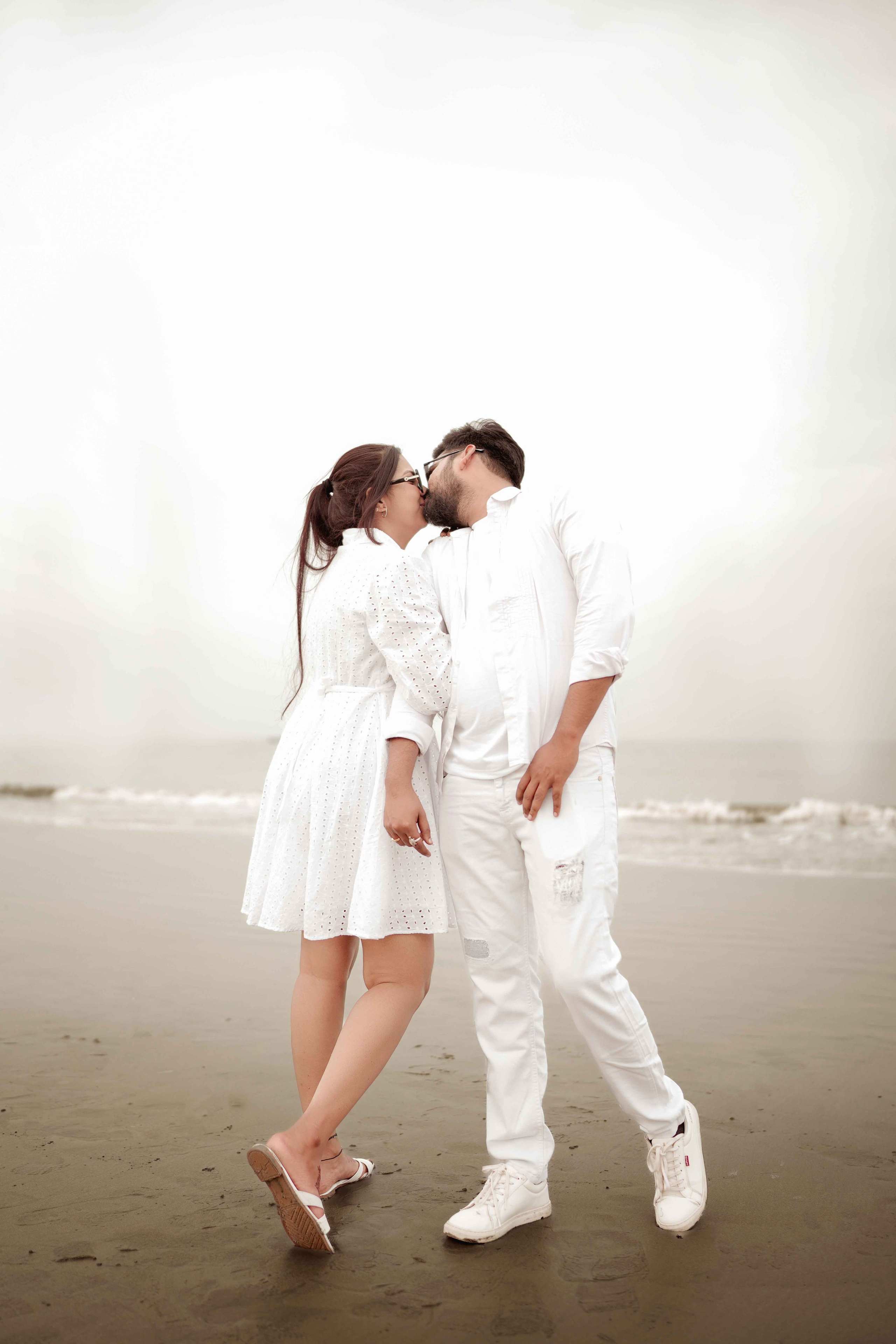 HARSHA & MALINI PRE WEDDING. NTURE WEDDING