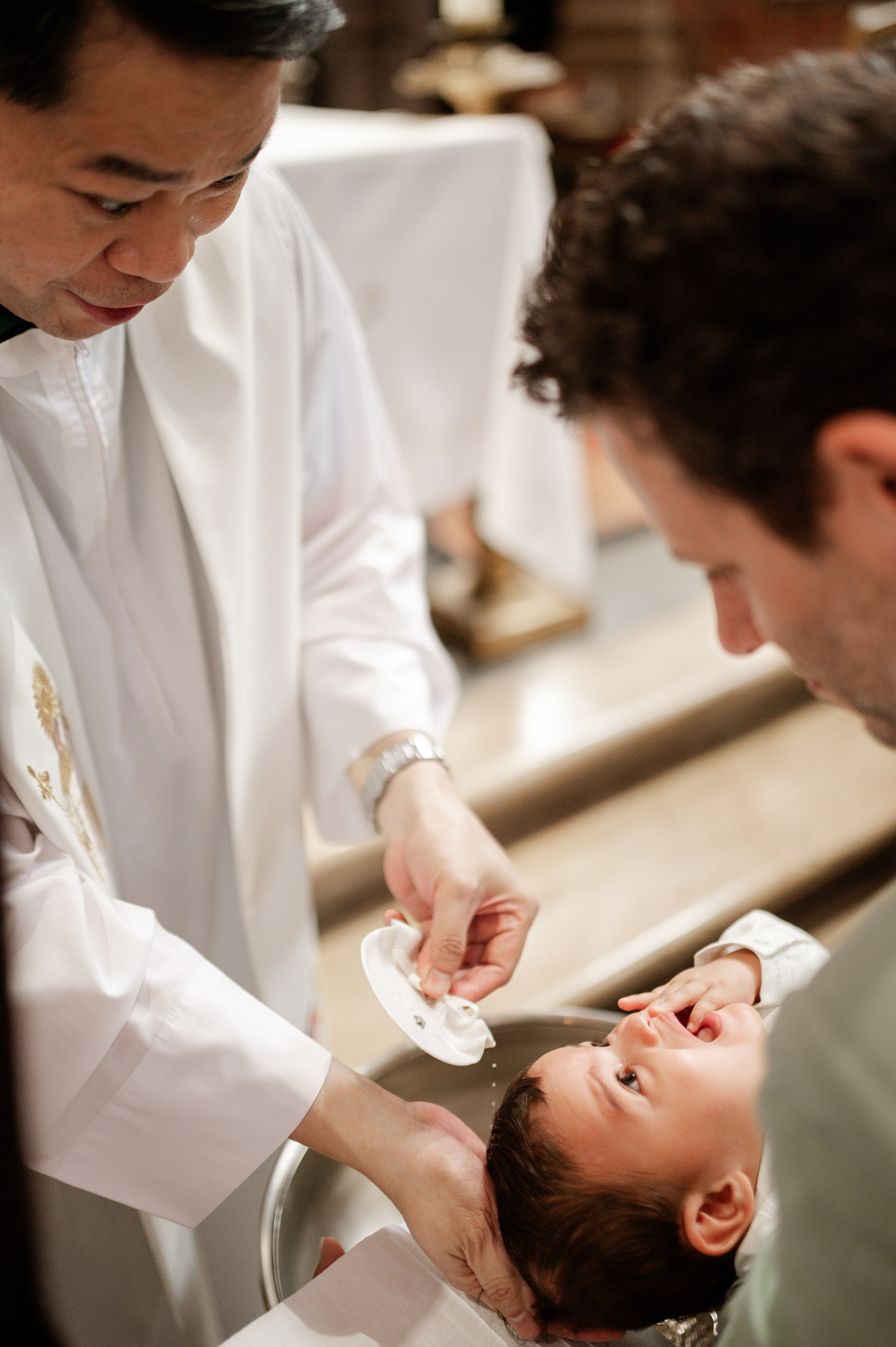 Фотосъёмка крестин — тёплые и значимые моменты. Ваш фотограф в Лиссабоне — Анна Белова