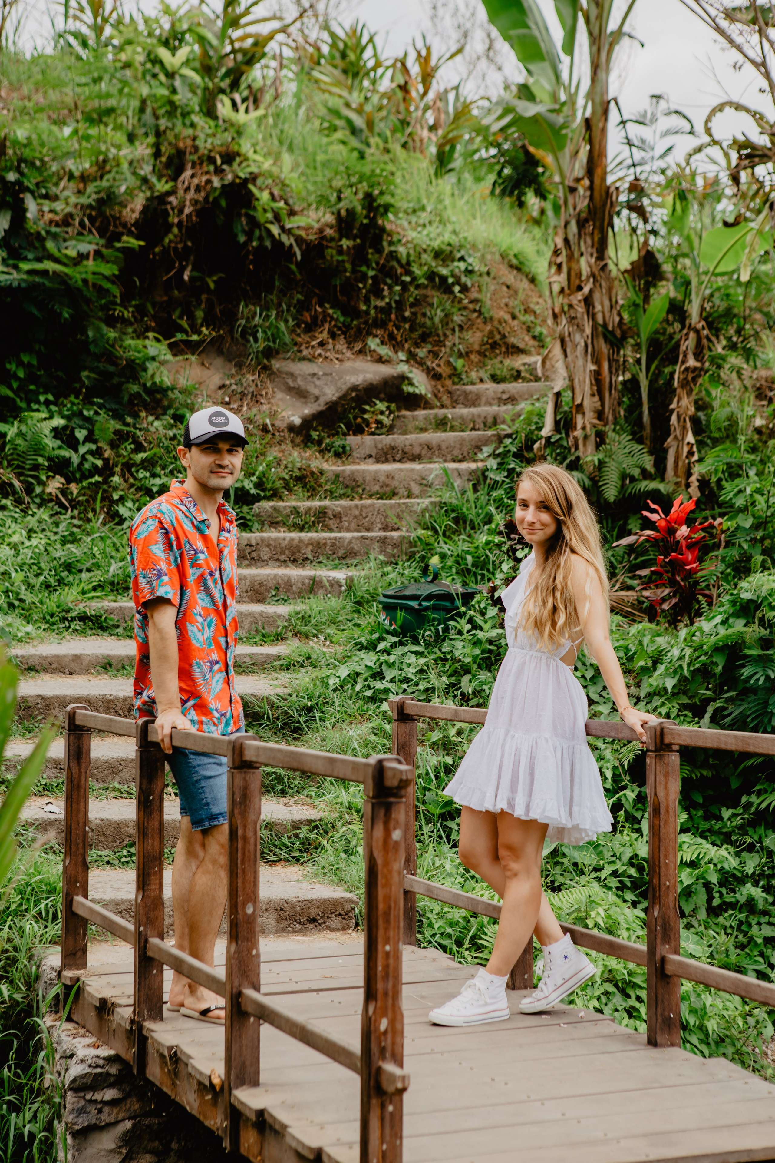 Honeymoon photo shoot in Bali. Female Photographer in Bali