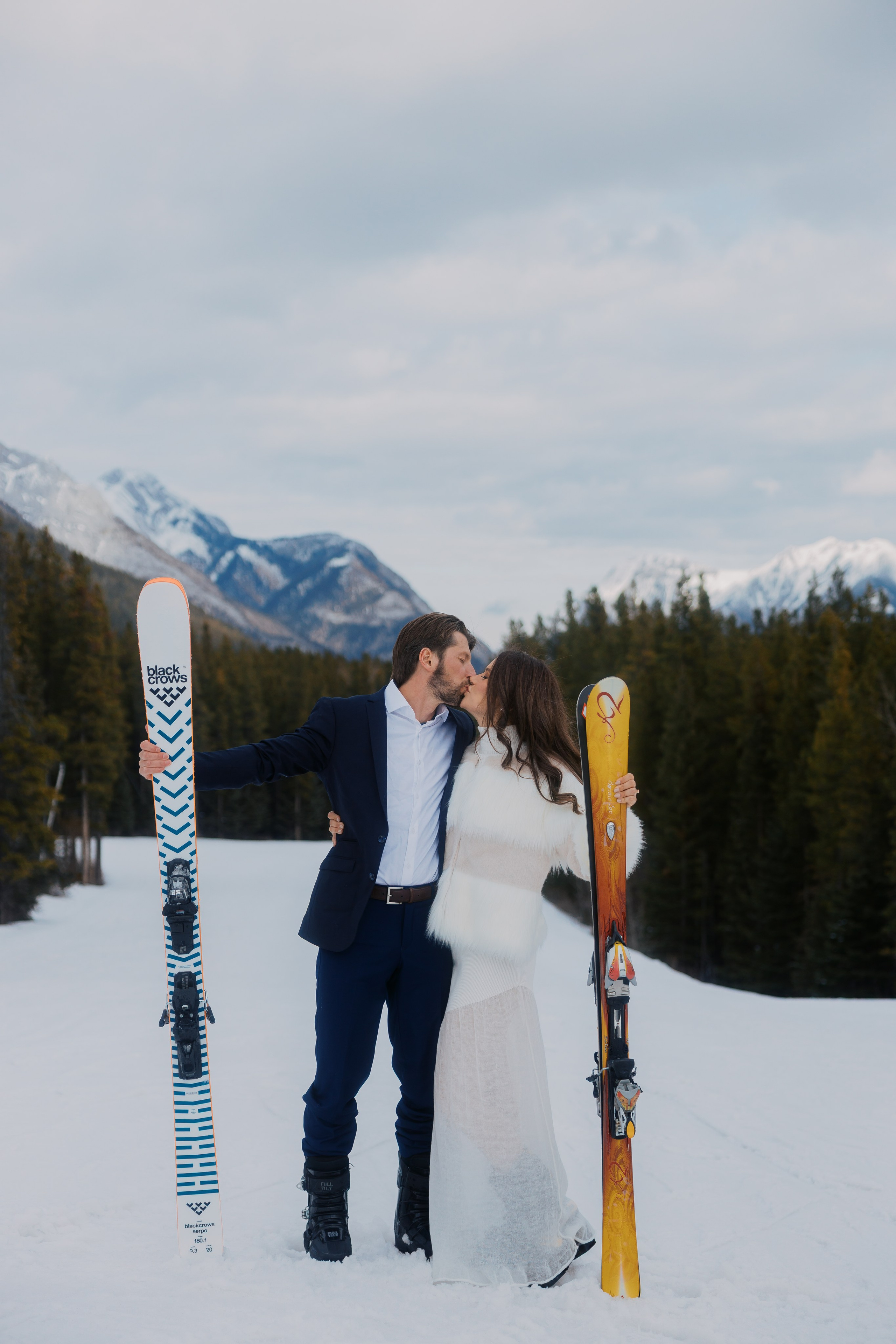 Ski engagement session. Home