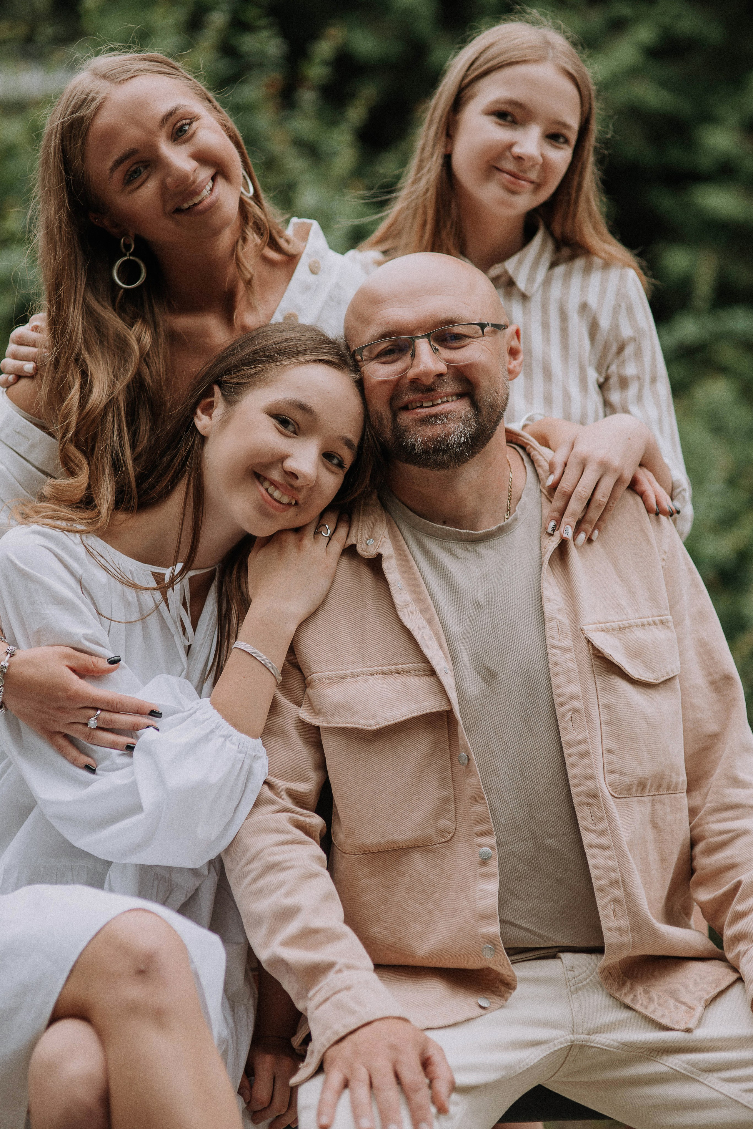 3 + 1 = The Family. Home page