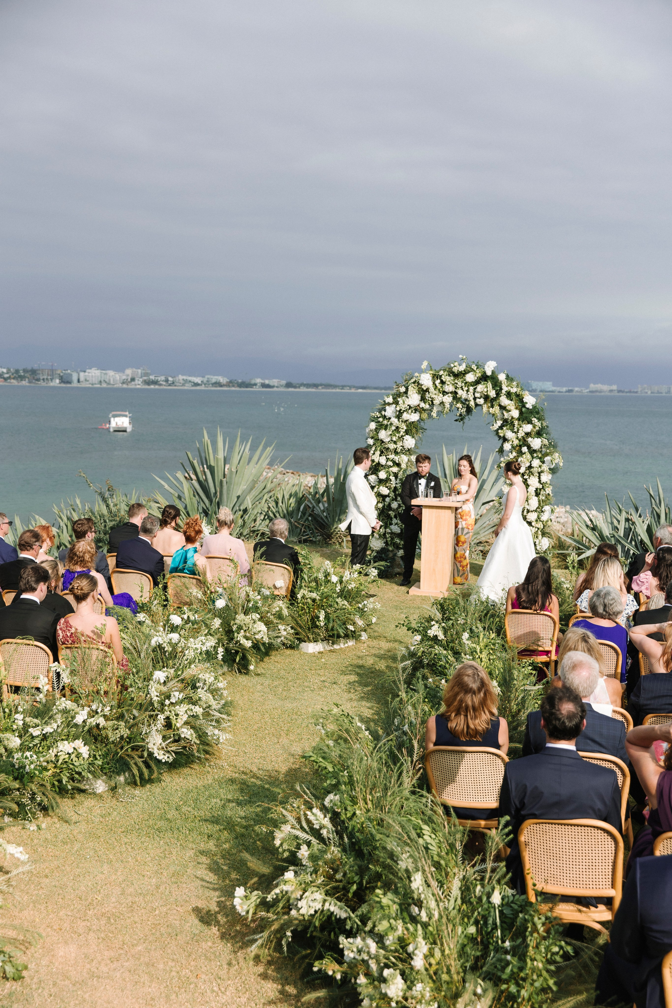 Tizate Sea Garden. Wedding photographer Mexico Sayulita Puerto Vallarta Punta Mita Cabo