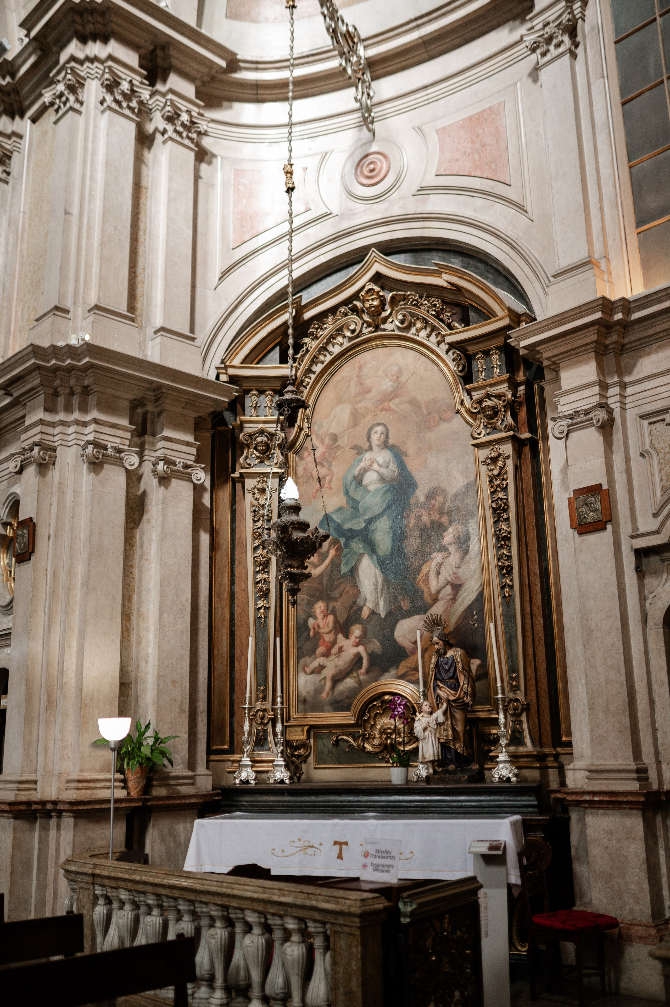 Фотосъёмка крестин — тёплые и значимые моменты. Ваш фотограф в Лиссабоне — Анна Белова