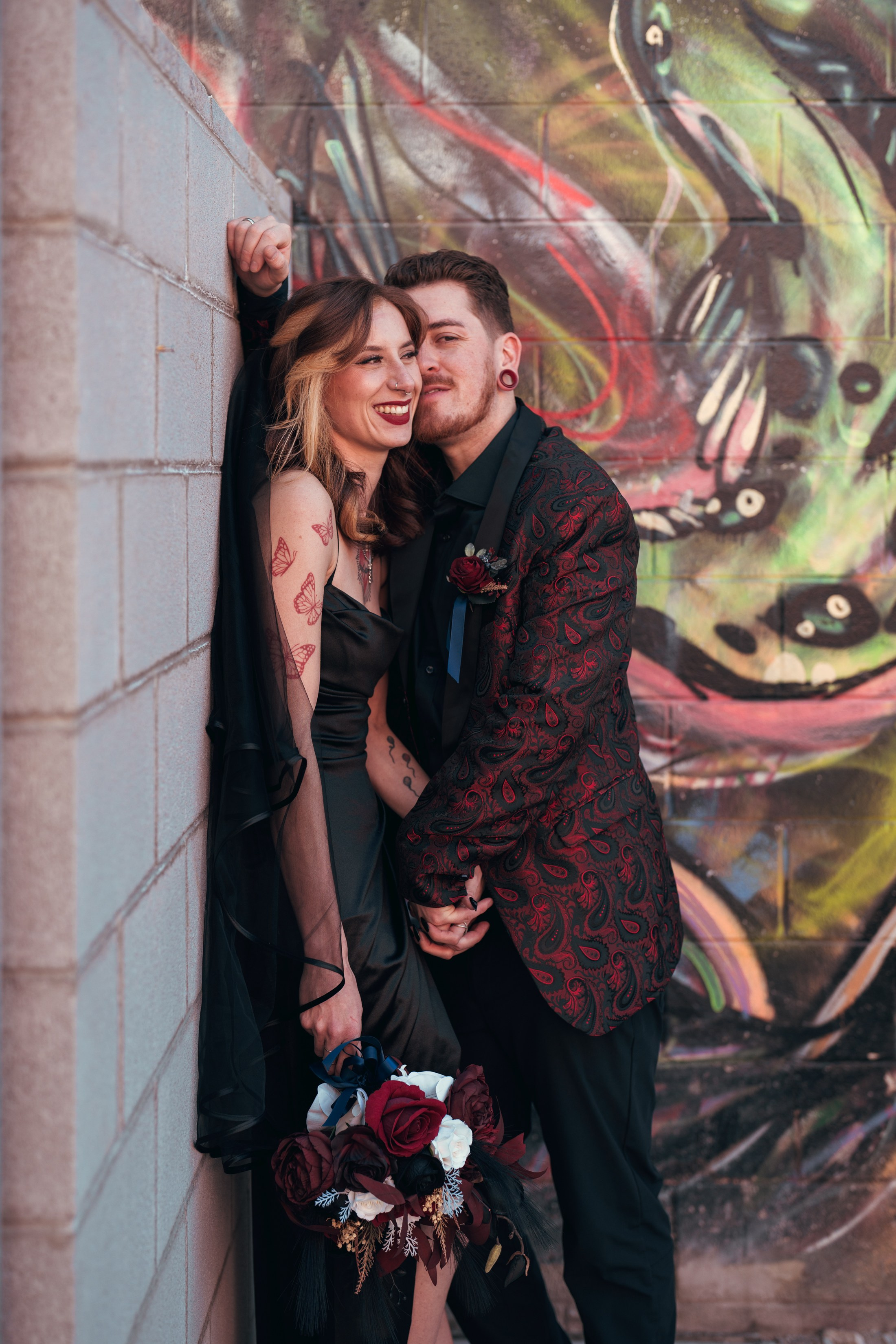 Jordan&Jarret. Wedding & elopement photographer Viktoriya Kravtsov. Las Vegas