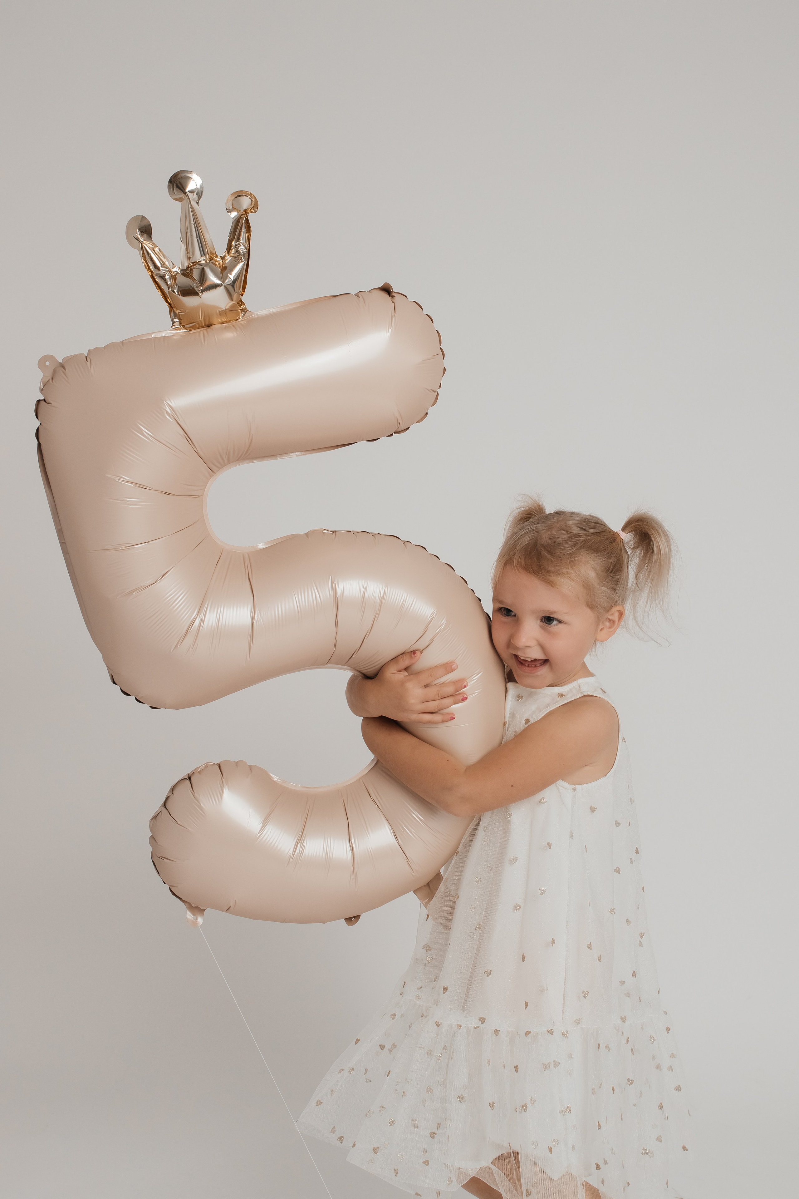 Kindershooting im Studio. Fotografin Heidenheim / Newborn, Babybauch & Familie - Nadine Schmalz