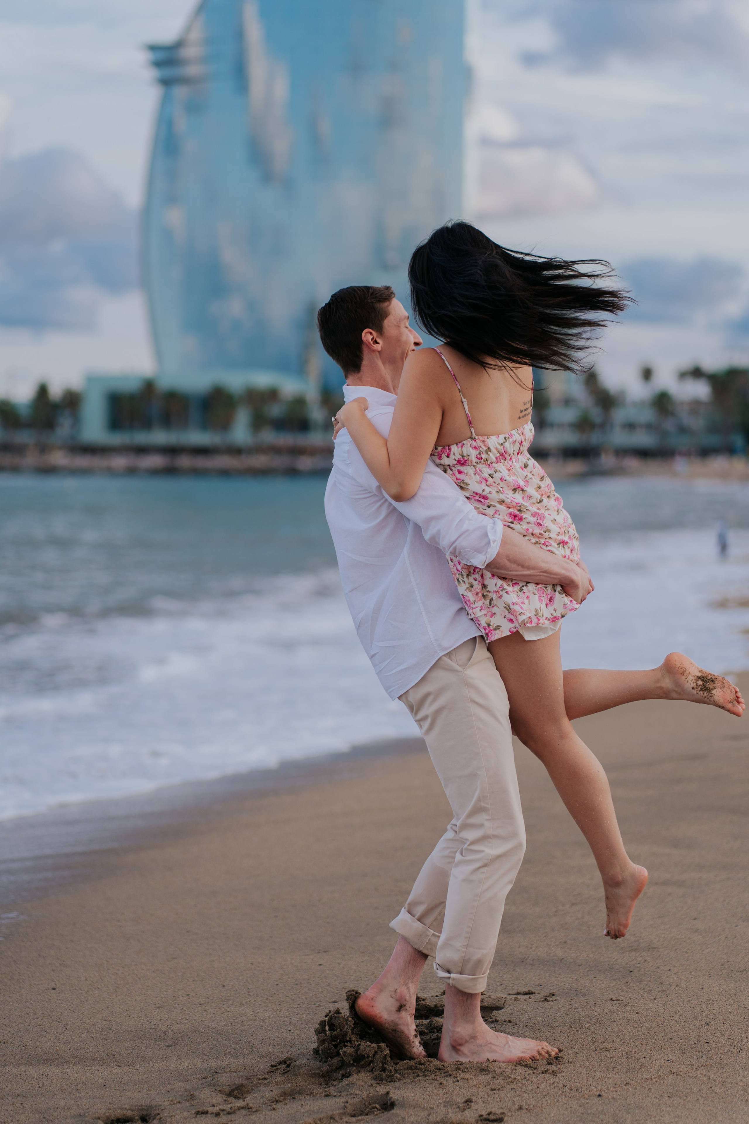 Barcelona Couples Photoshoot Ideas — Photographer in Barcelona, Spain
