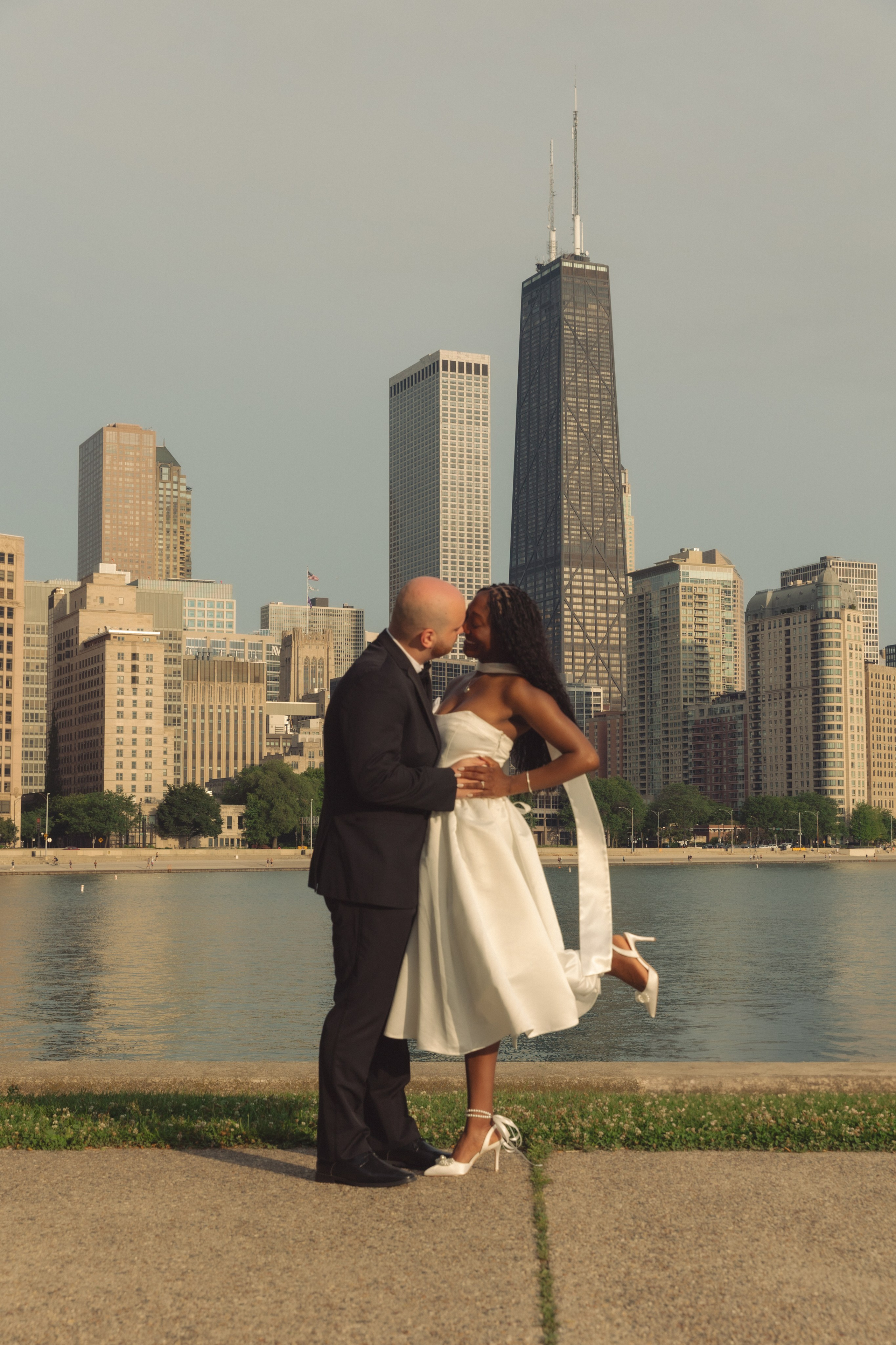 Regan&Drew. Couple photographer in Chicago