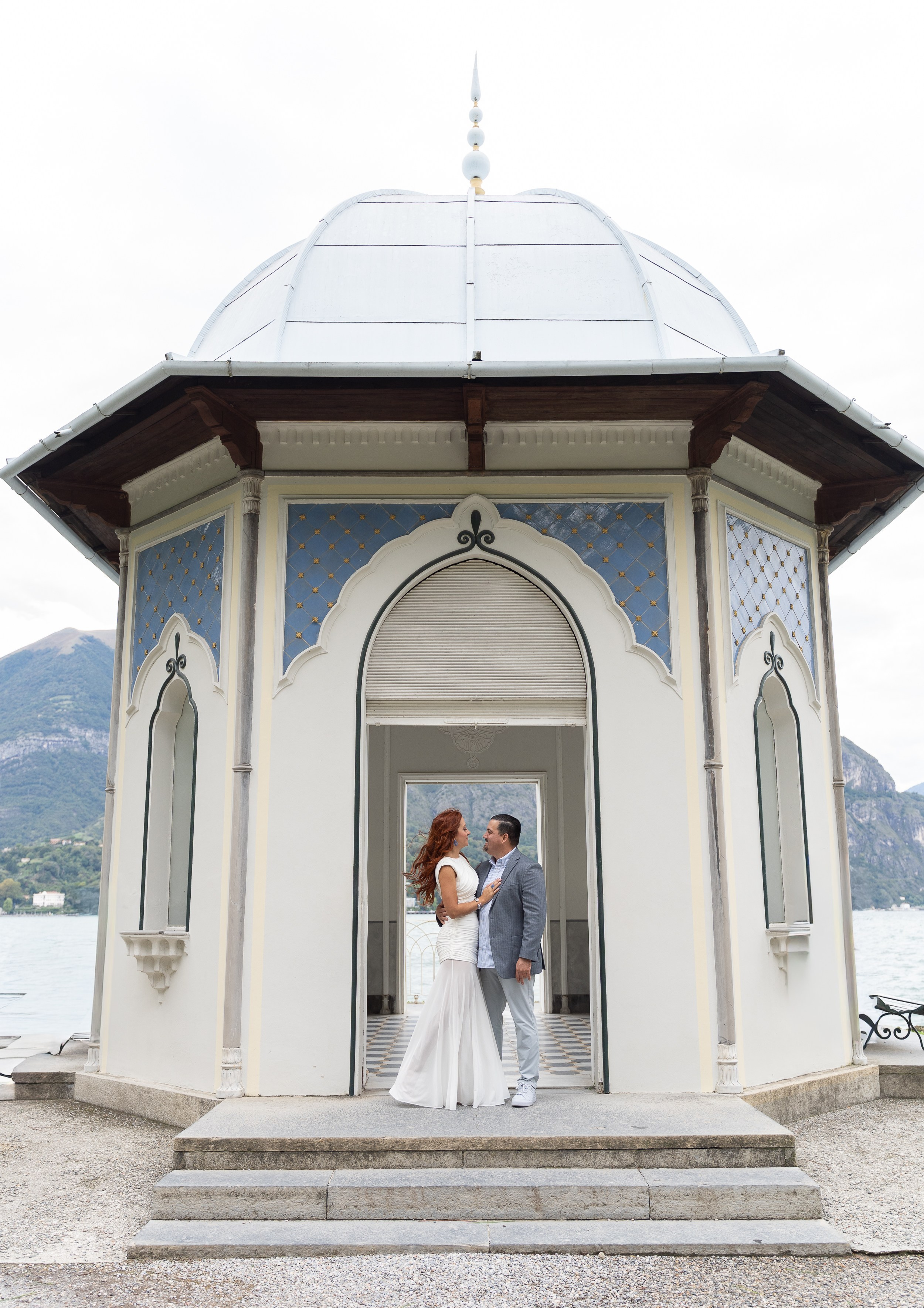Wedding and couple photographer in Lake Como