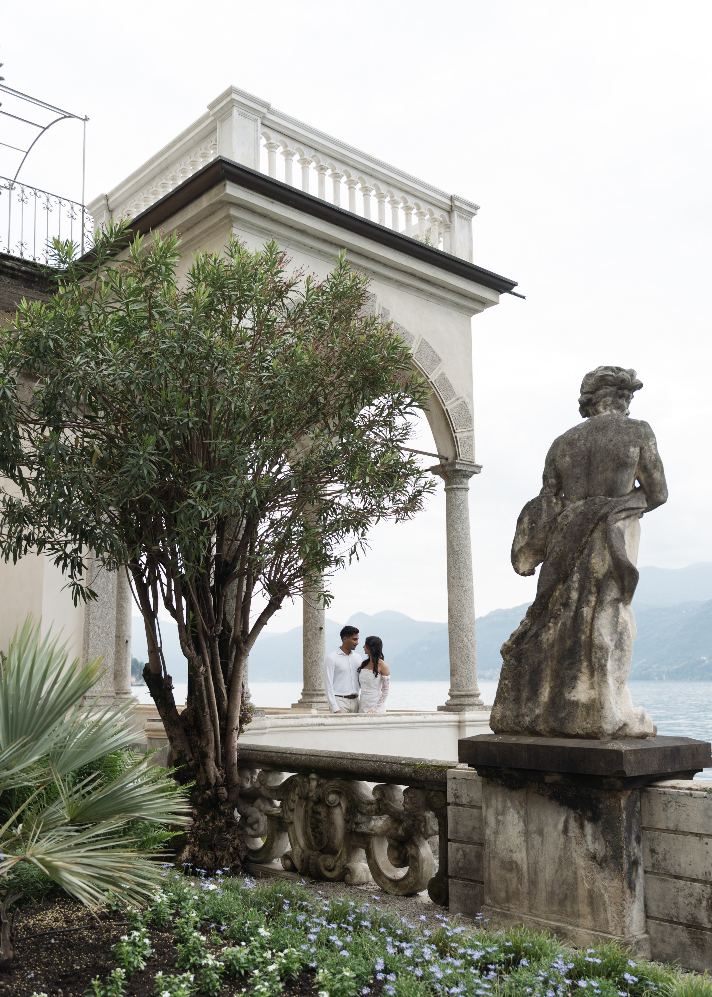 Villa Monastero Secret Proposal. Proposal Photographer in Lake Como