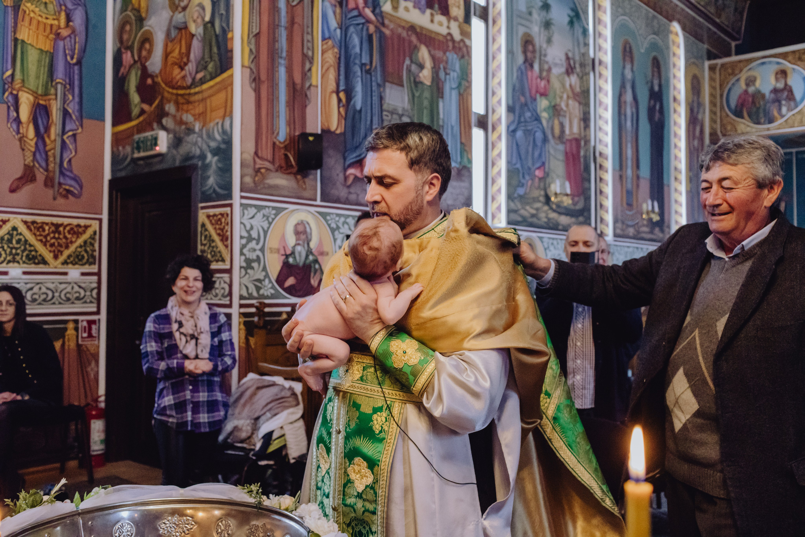 Ștefan. Wedding & couple photographer from Romania Rut Vetan