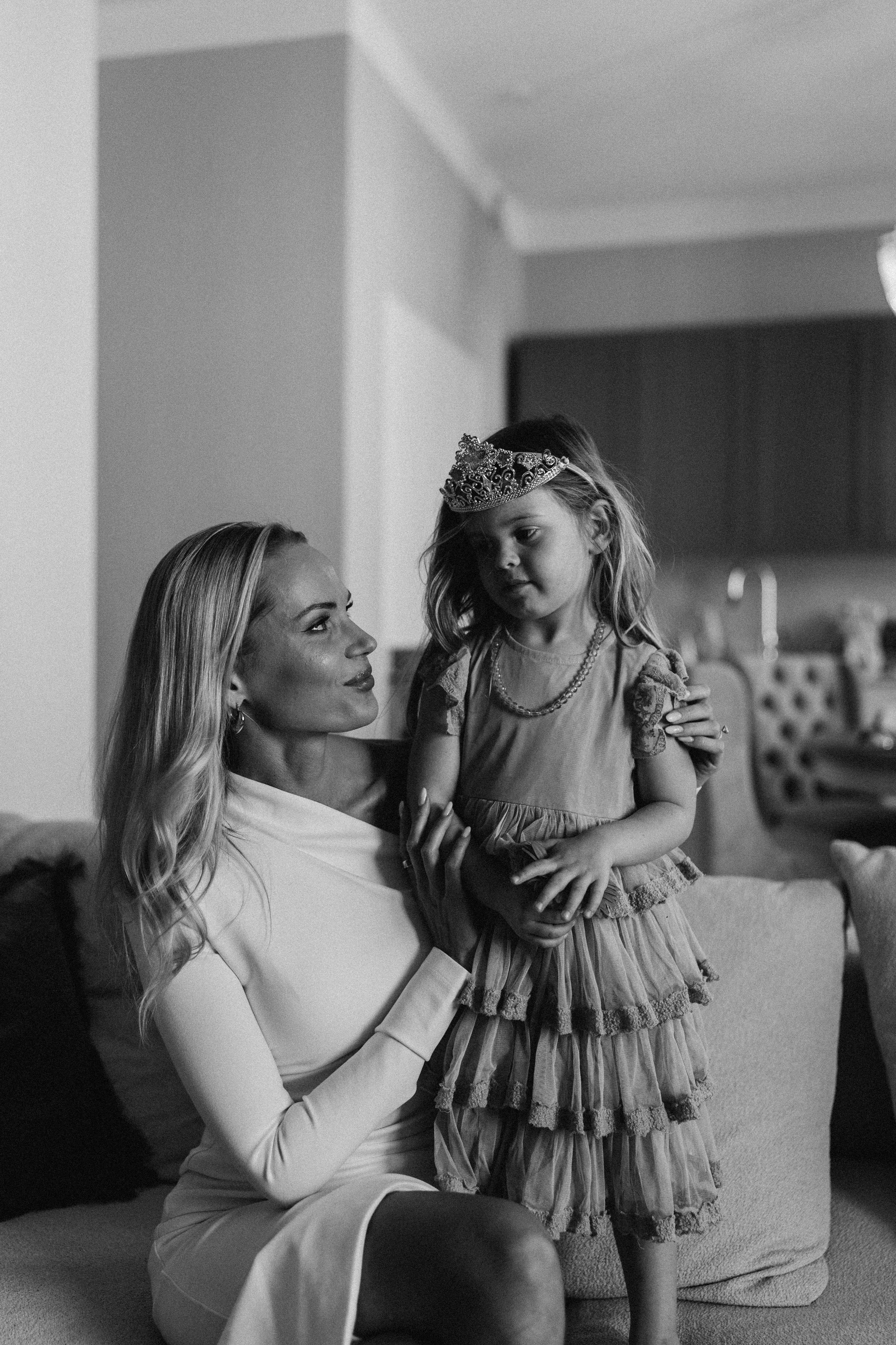 L&H. Wedding and potrait photographer in Helsinki Vickan O